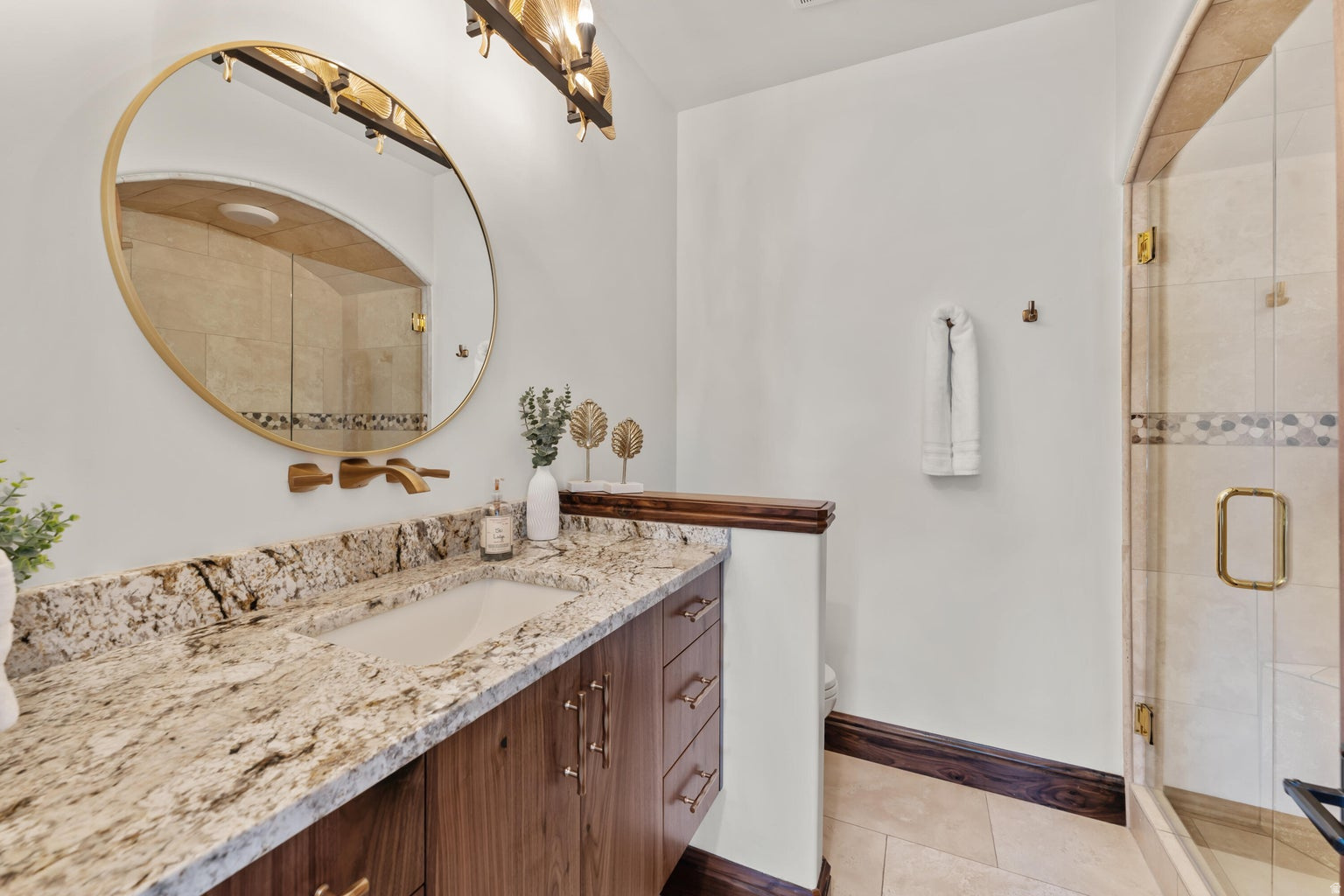 BLOOMINGTON RANCHOS - Residential