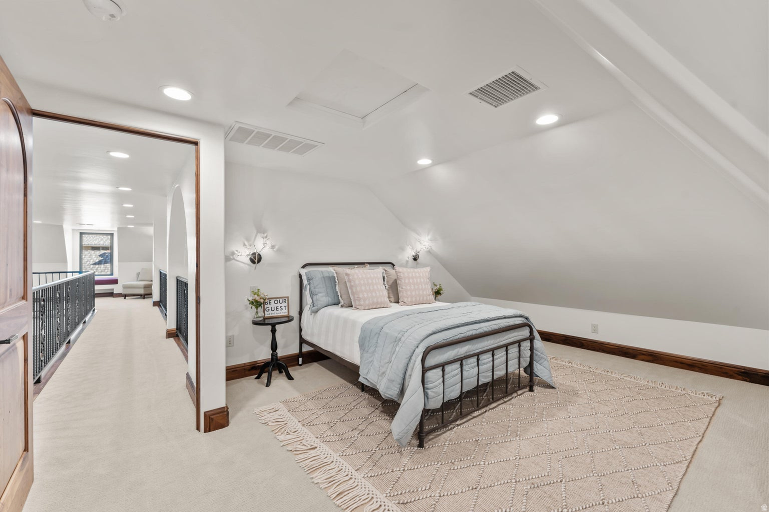 BLOOMINGTON RANCHOS - Residential
