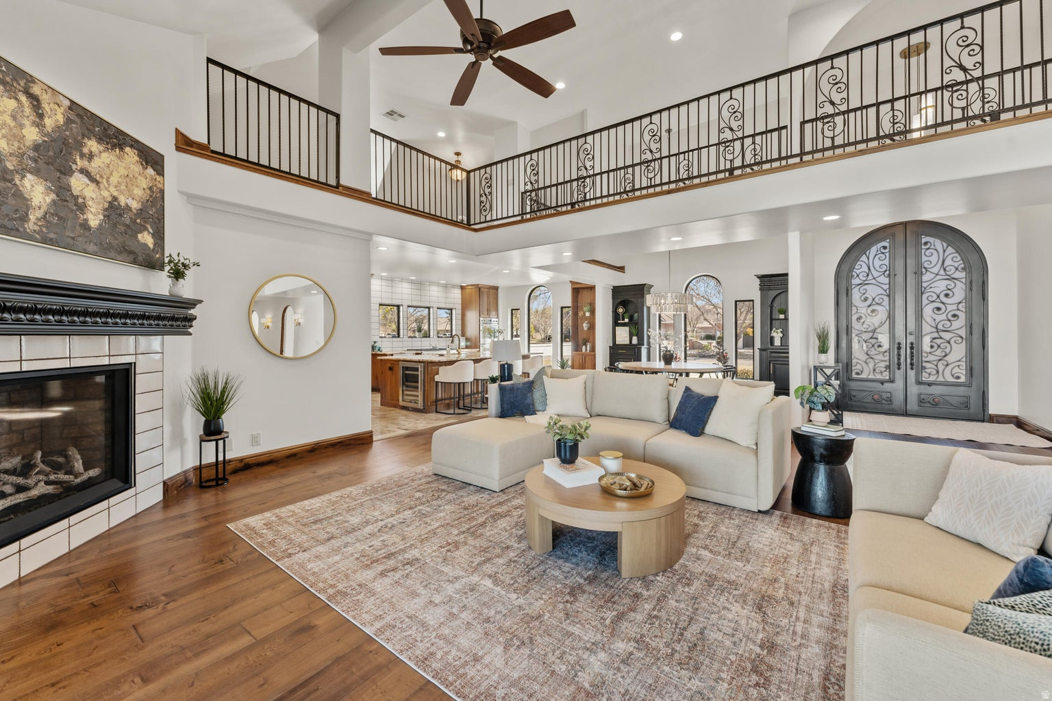 BLOOMINGTON RANCHOS - Residential