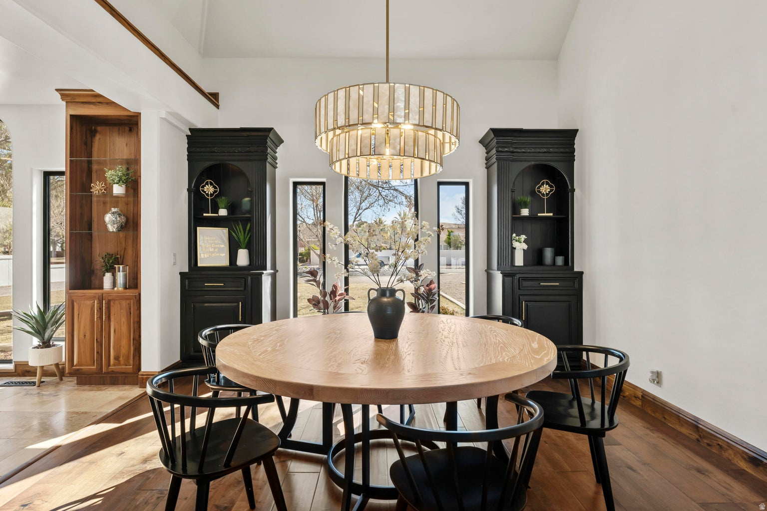 BLOOMINGTON RANCHOS - Residential