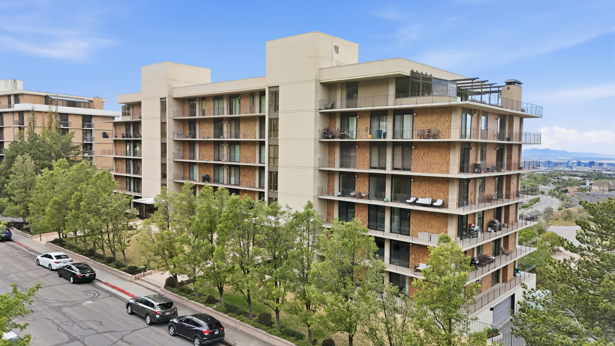 DONNER PLACE - Residential