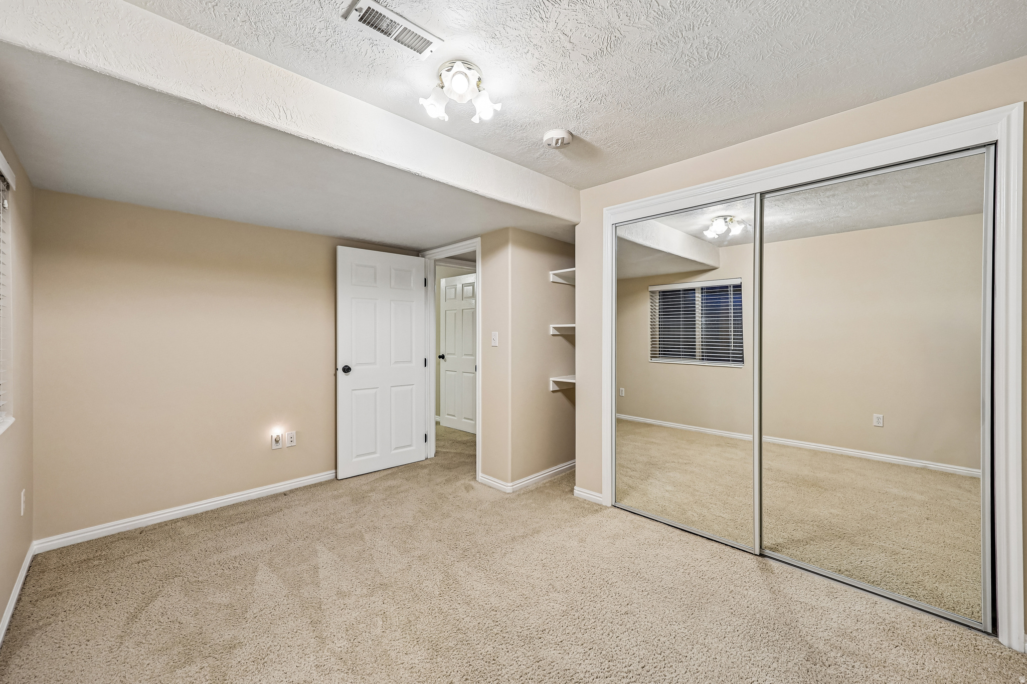 PALOMINO RANCH - Residential