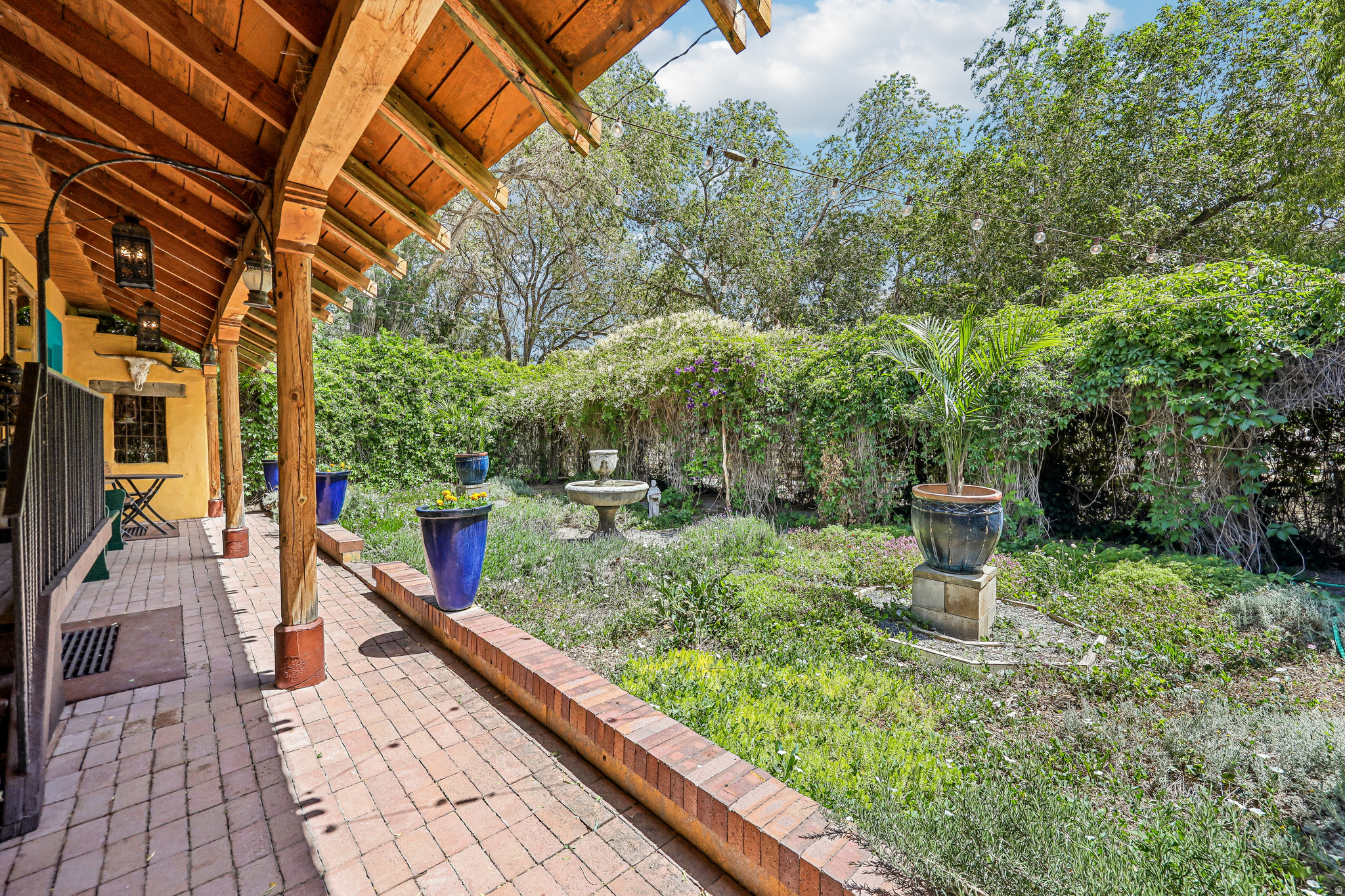 PALOMINO RANCH - Residential