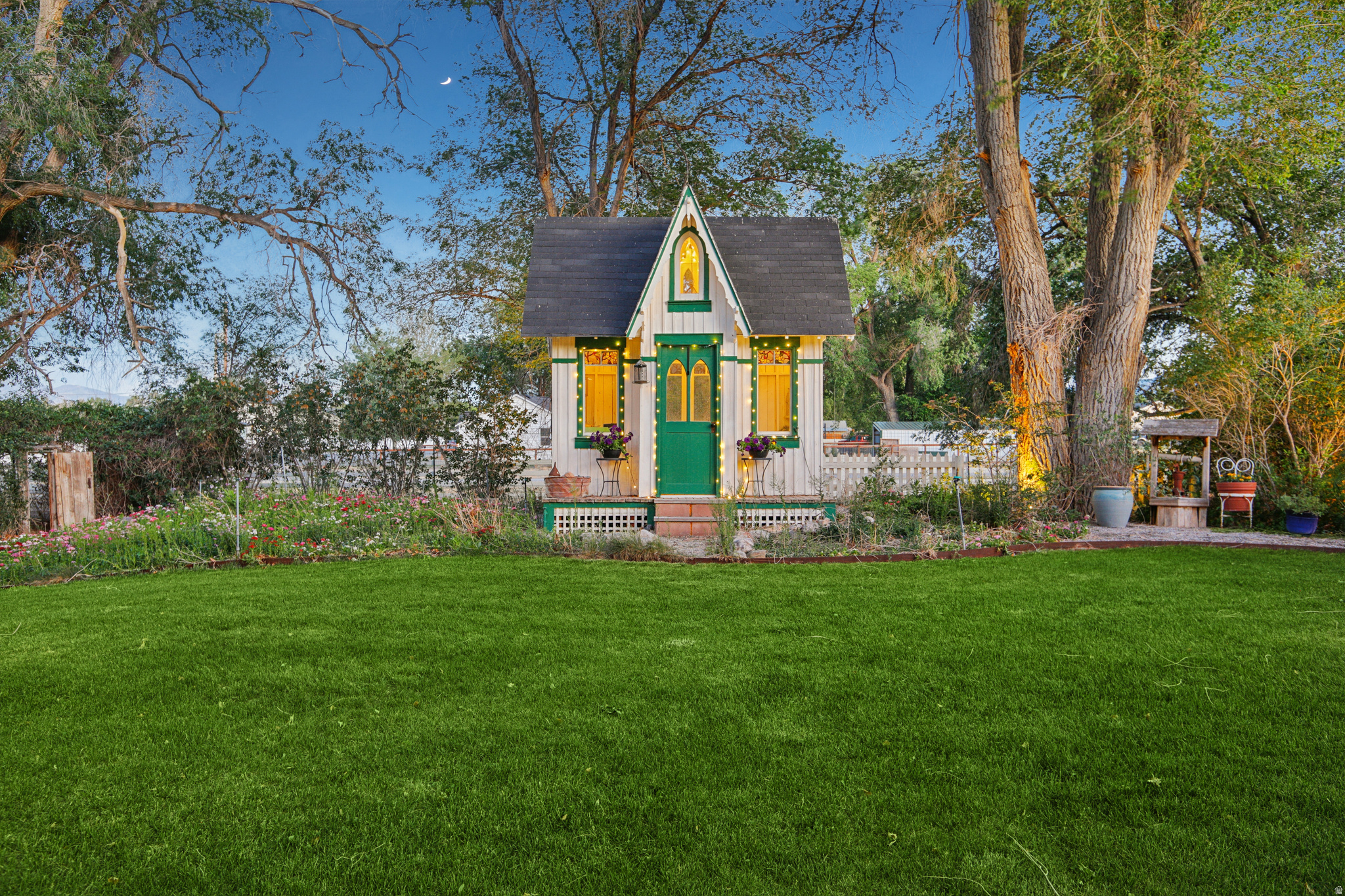 PALOMINO RANCH - Residential