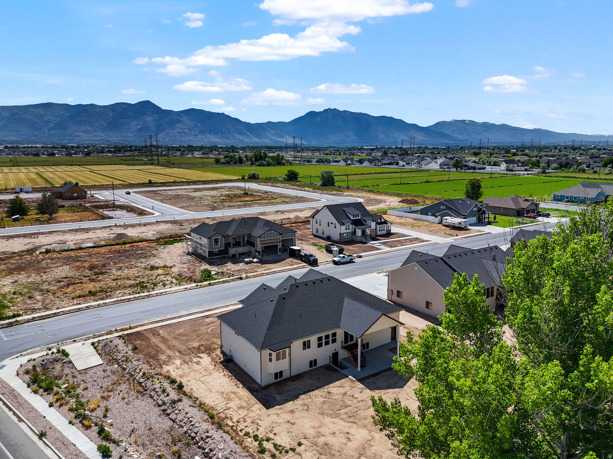 PAPPY'S ESTATES - Residential
