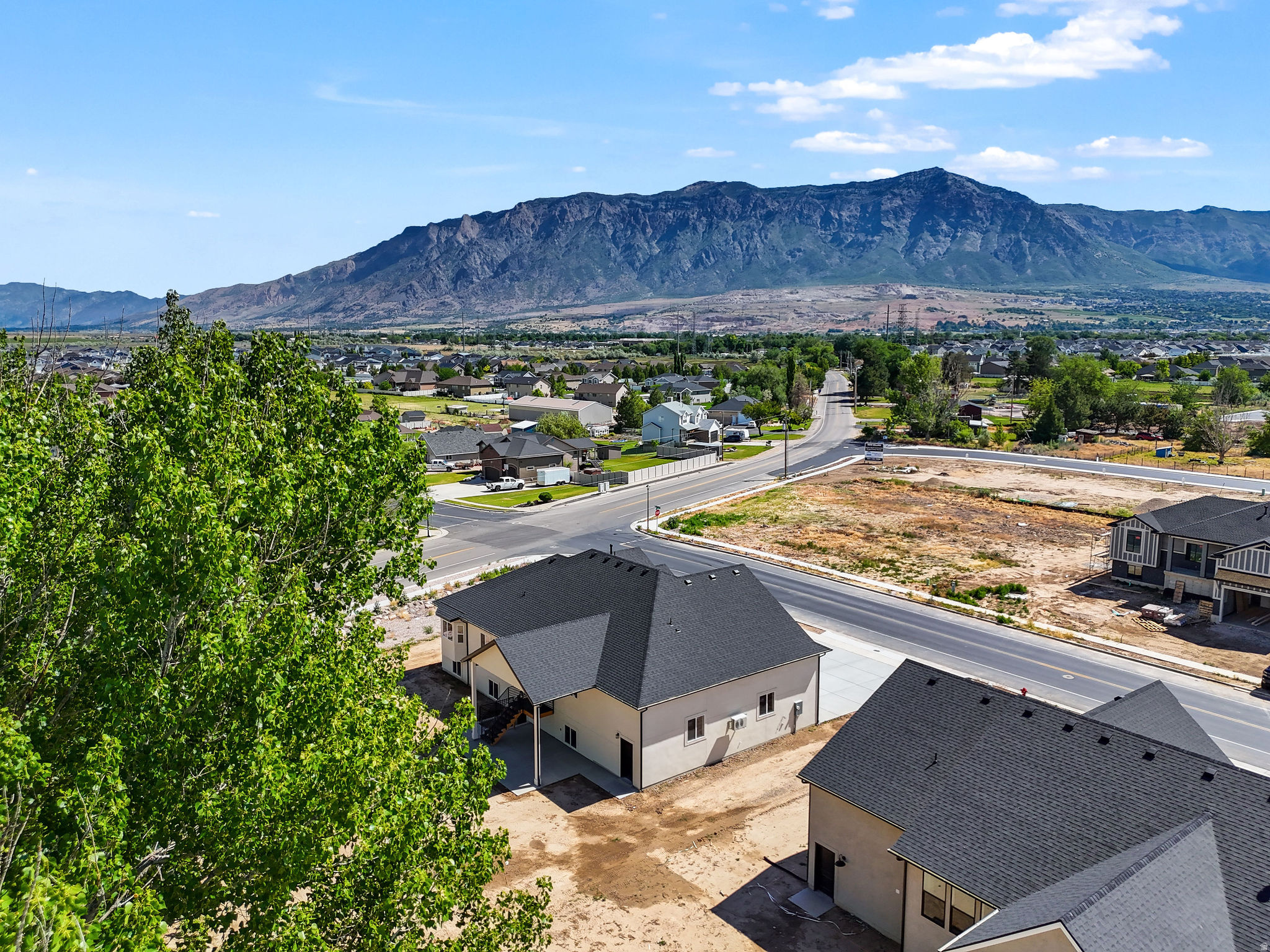 PAPPY'S ESTATES - Residential