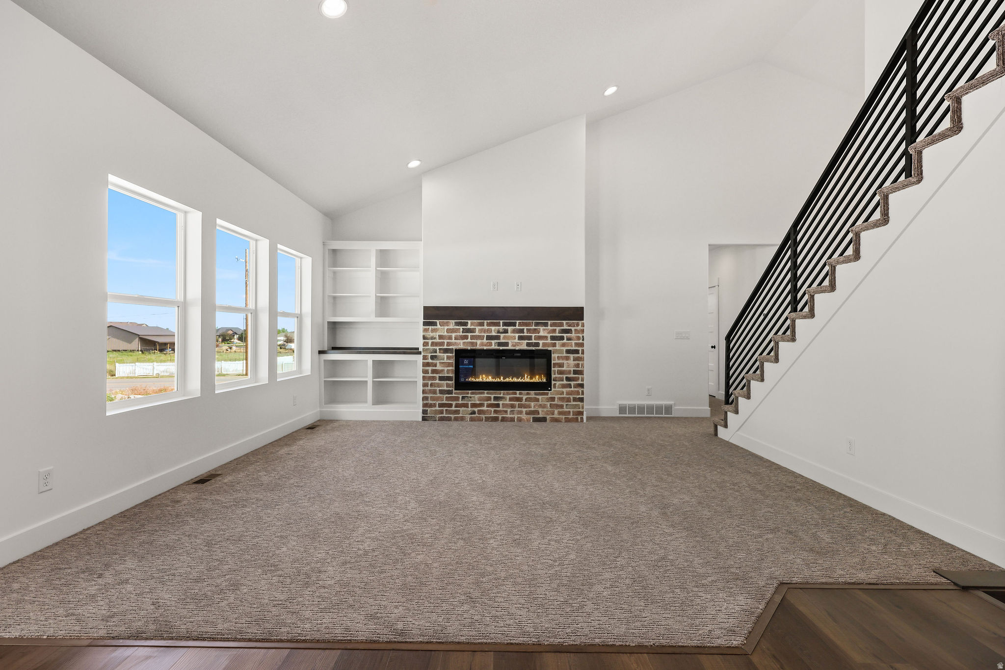 PAPPY'S ESTATES - Residential