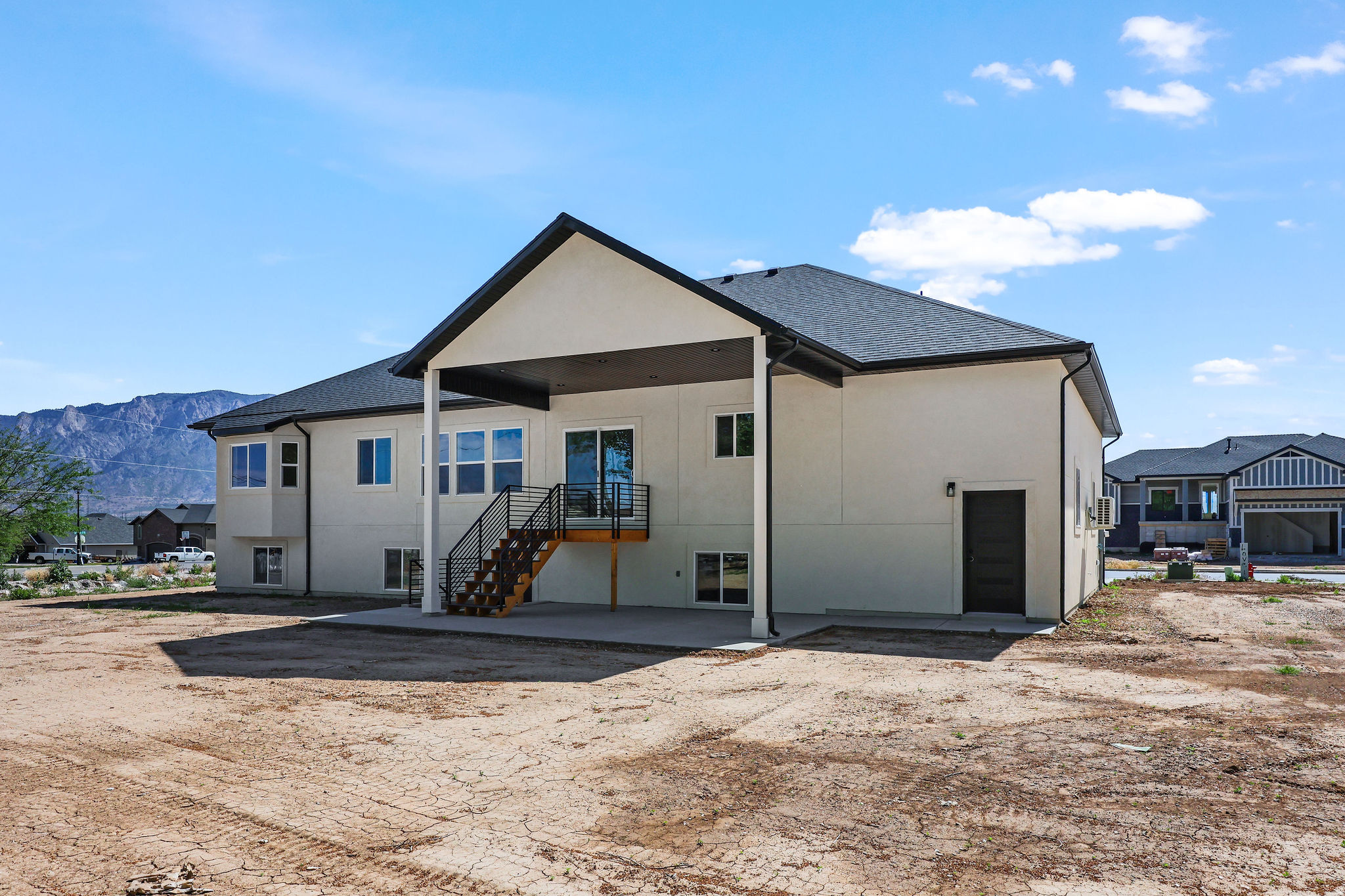 PAPPY'S ESTATES - Residential