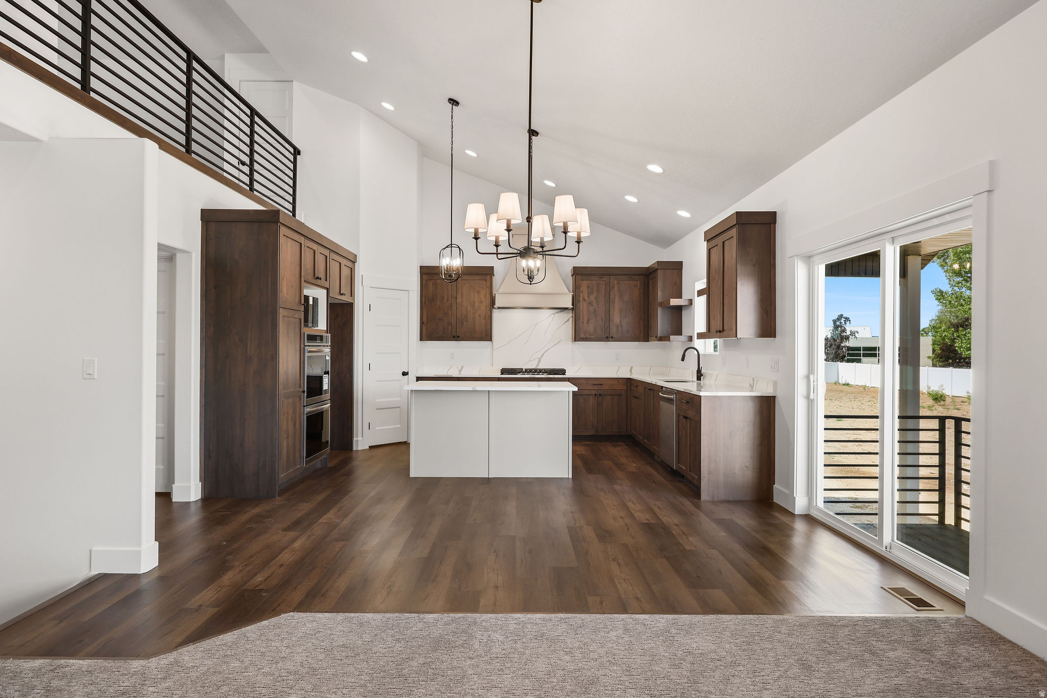 PAPPY'S ESTATES - Residential