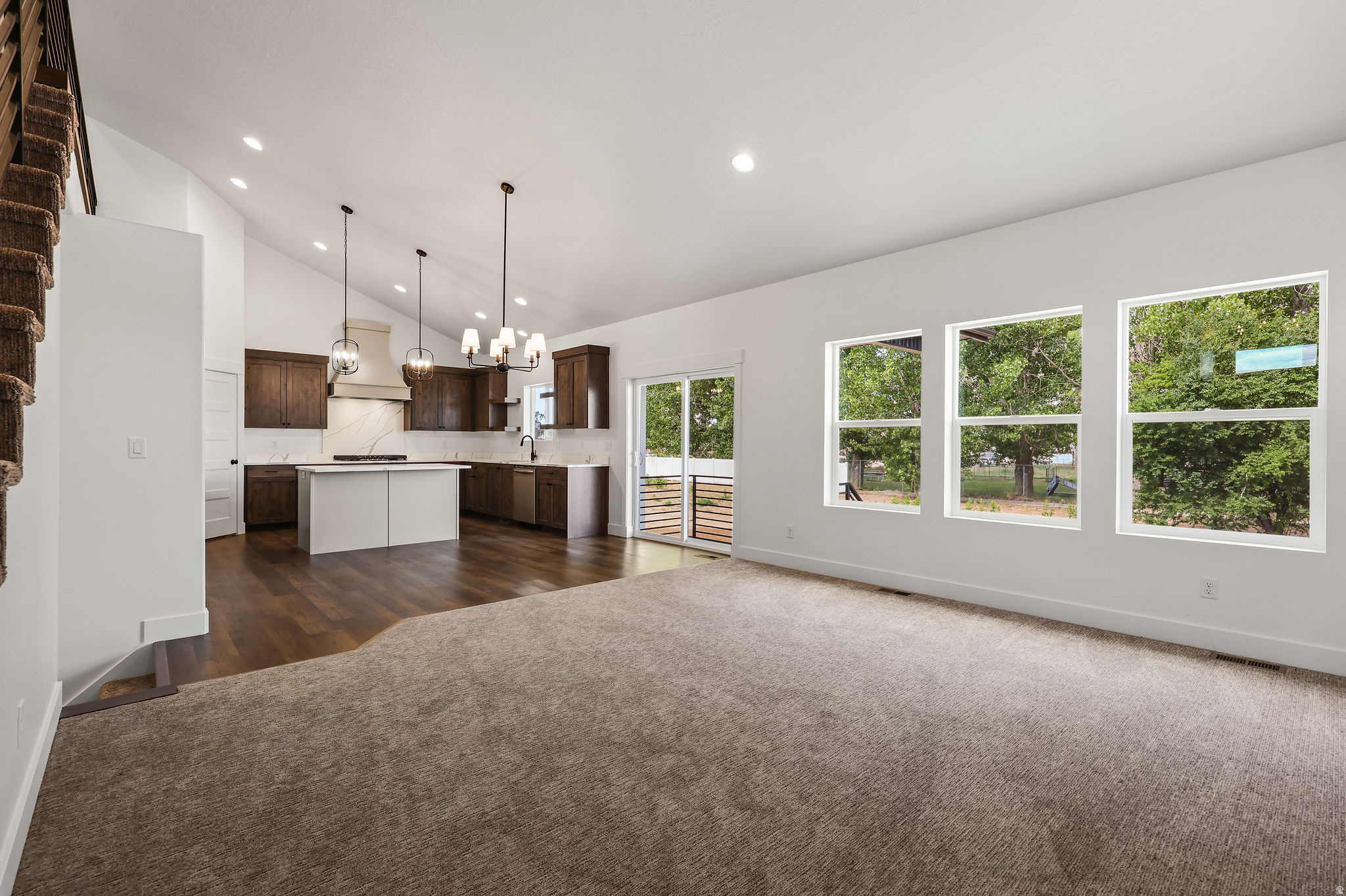 PAPPY'S ESTATES - Residential