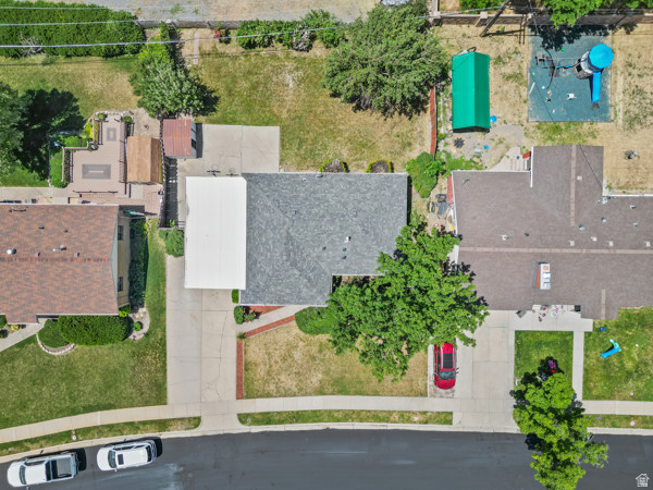 MEADOW LANE - Residential