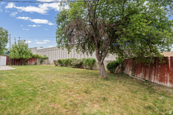 MEADOW LANE - Residential