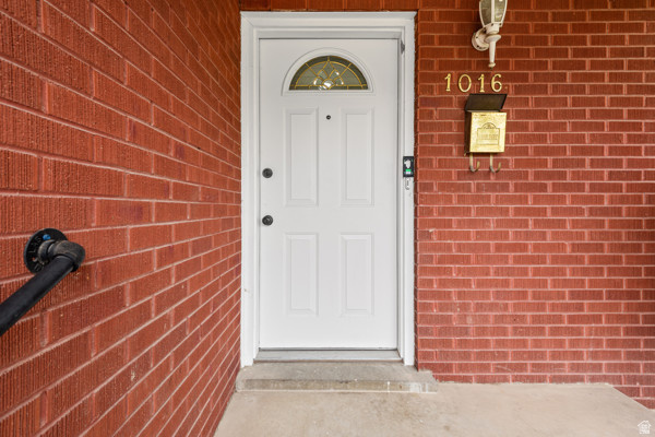 MEADOW LANE - Residential