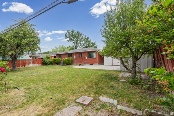 MEADOW LANE - Residential