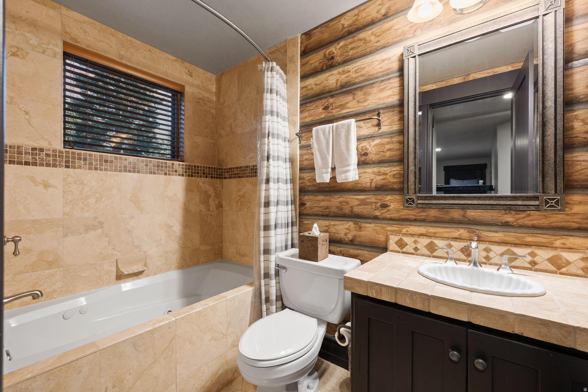 KNOLL ESTATES - Residential