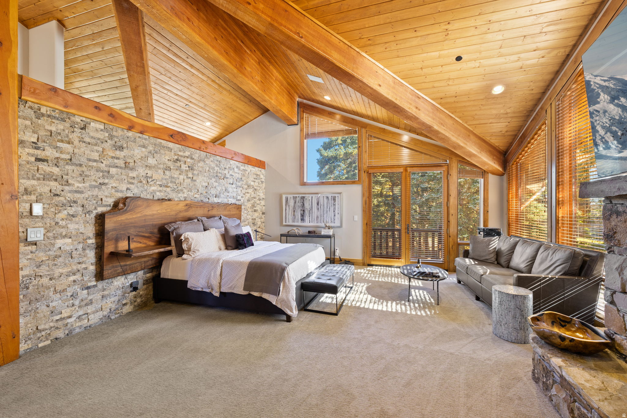KNOLL ESTATES - Residential