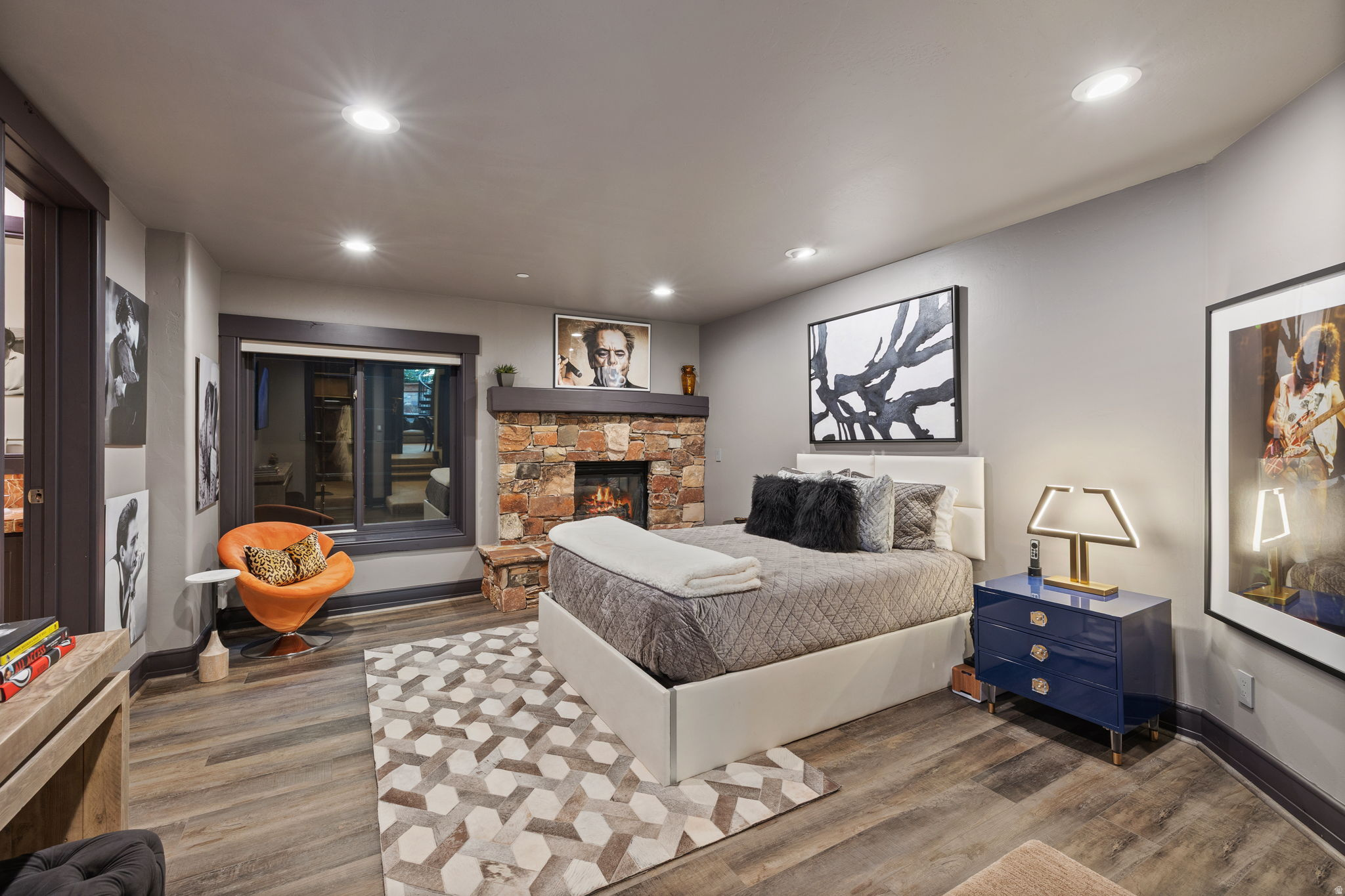 KNOLL ESTATES - Residential