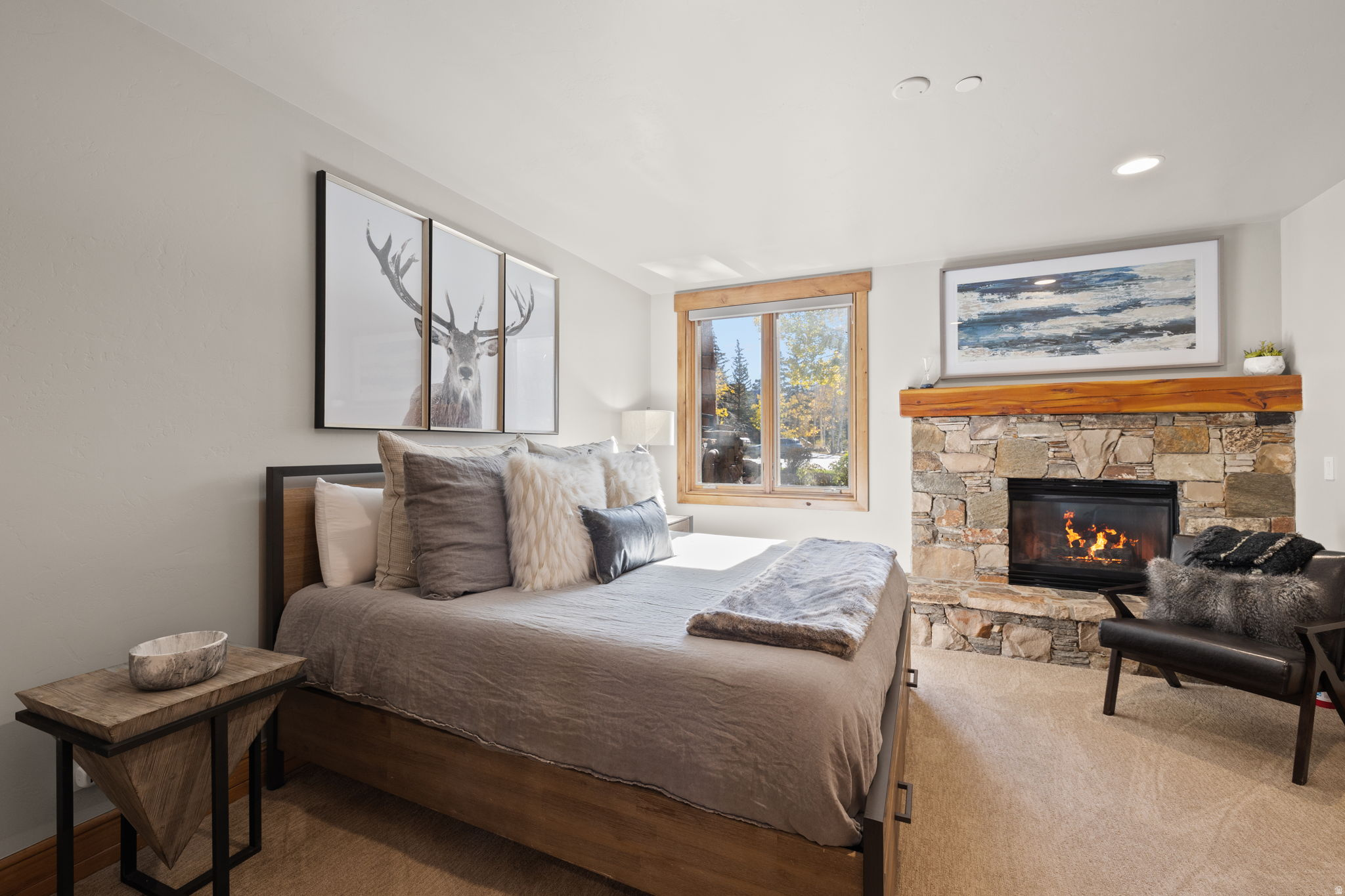 KNOLL ESTATES - Residential