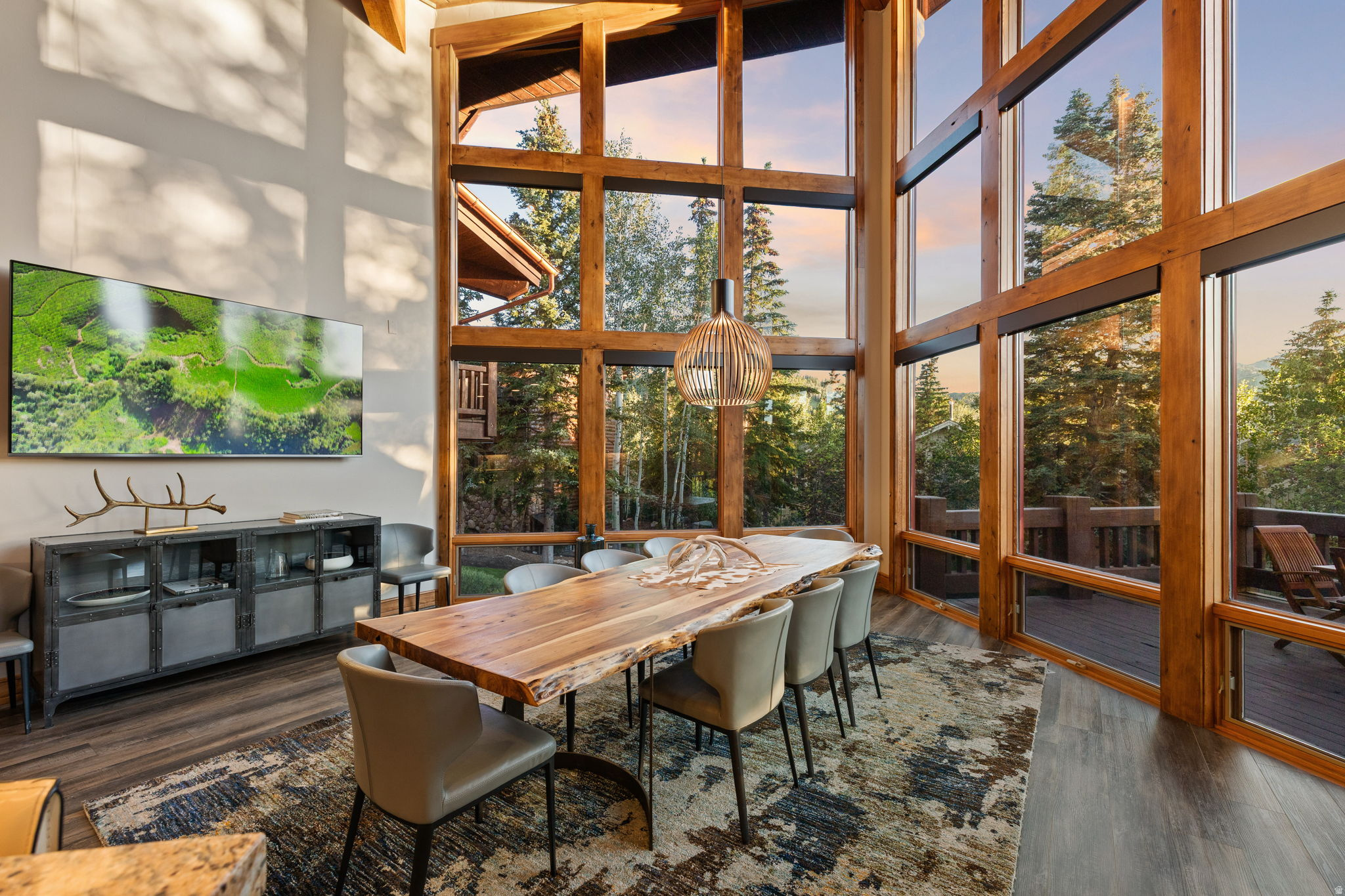 KNOLL ESTATES - Residential