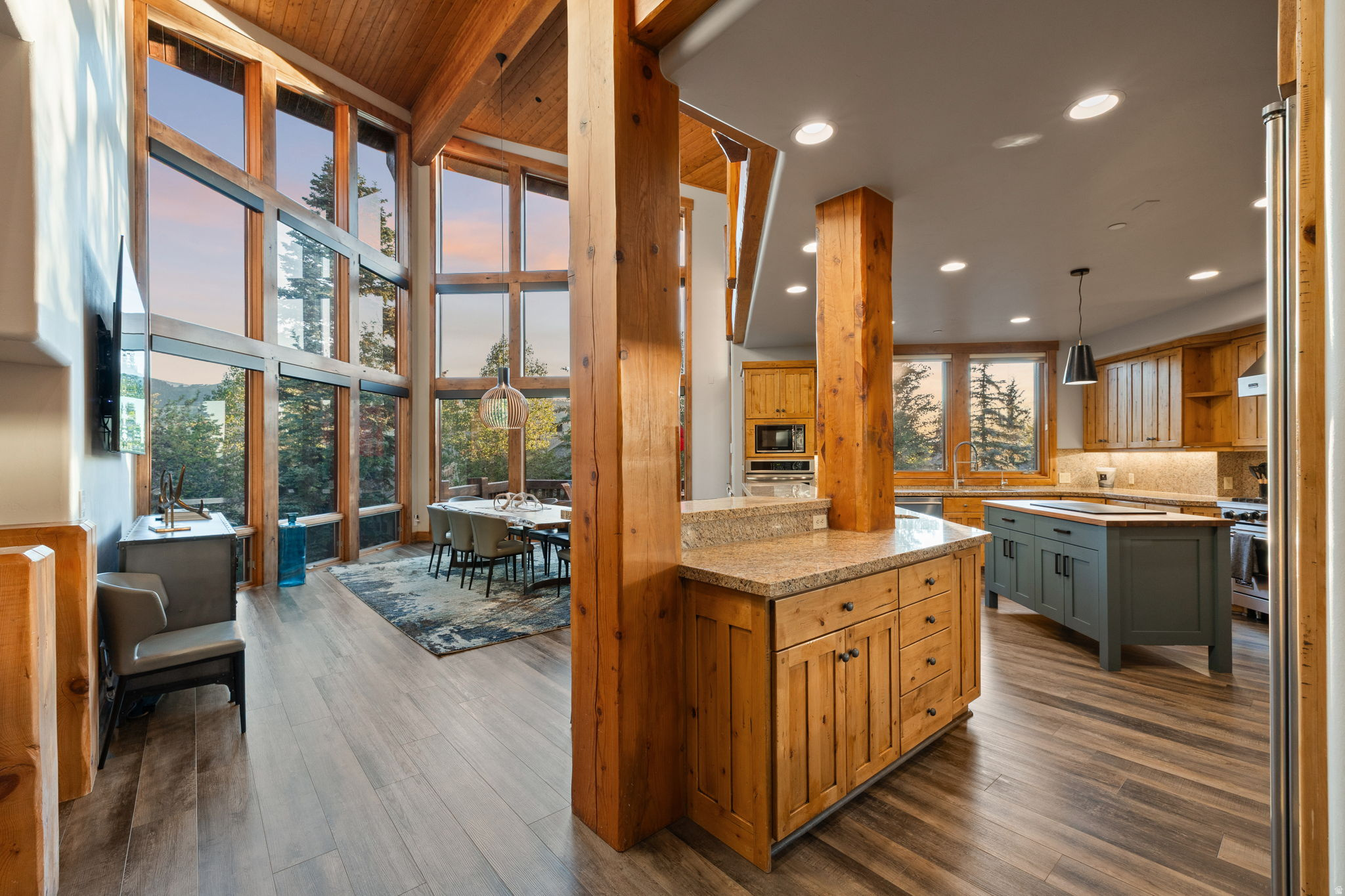 KNOLL ESTATES - Residential