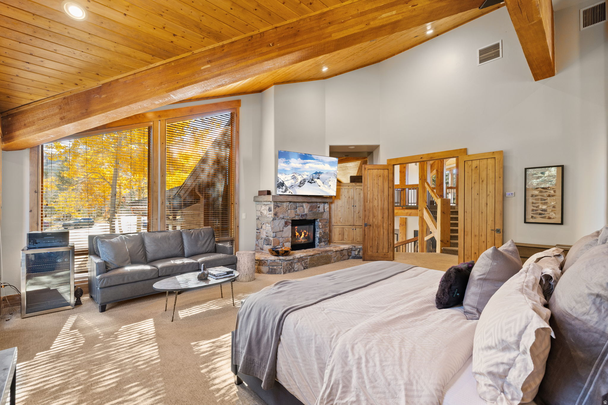 KNOLL ESTATES - Residential