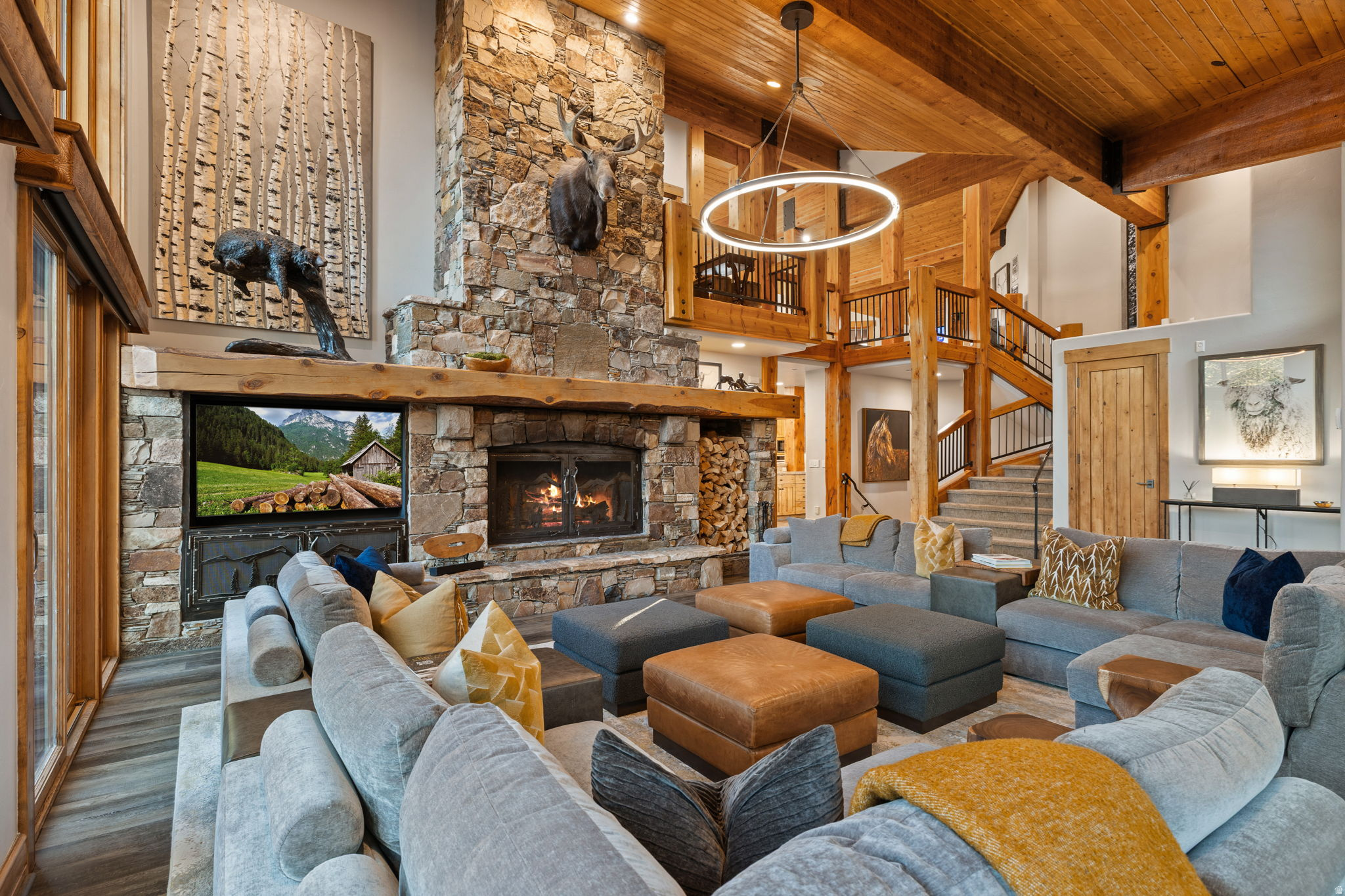 KNOLL ESTATES - Residential