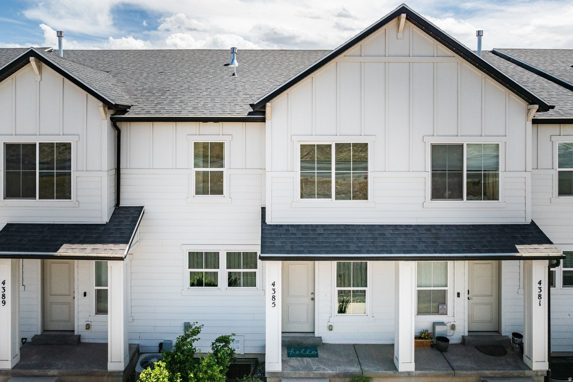 SCENIC MOUNTAIN - Residential