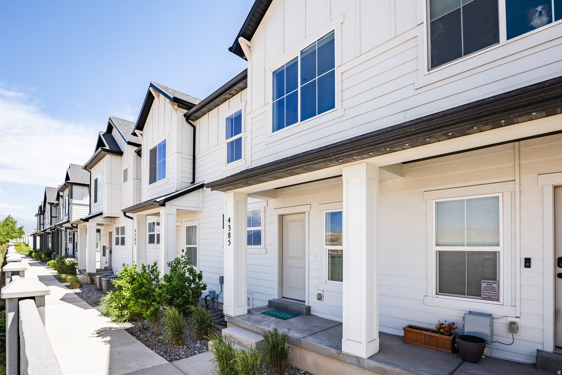 SCENIC MOUNTAIN - Residential