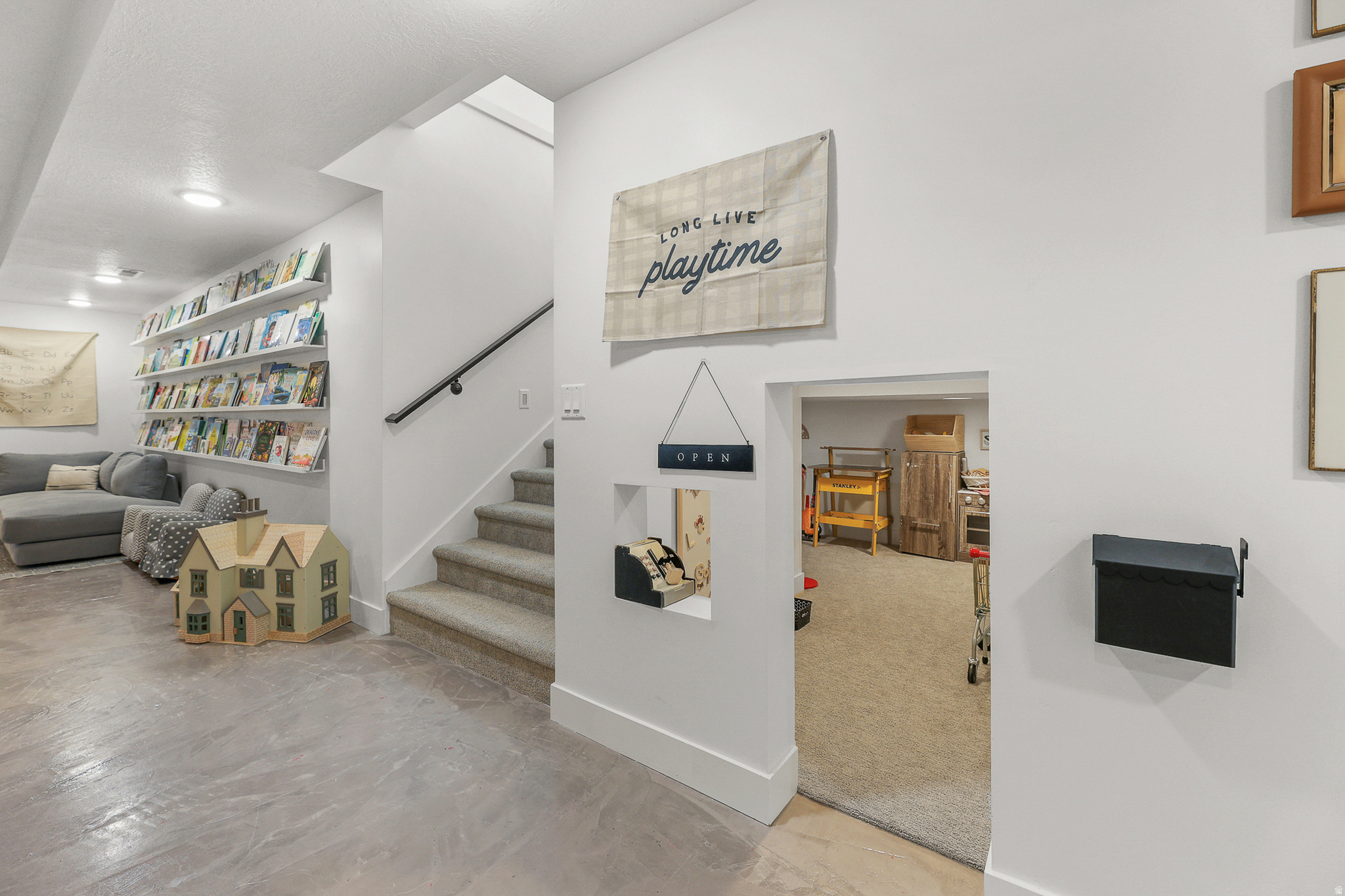 LAYTON PARKE ESTATES - Residential