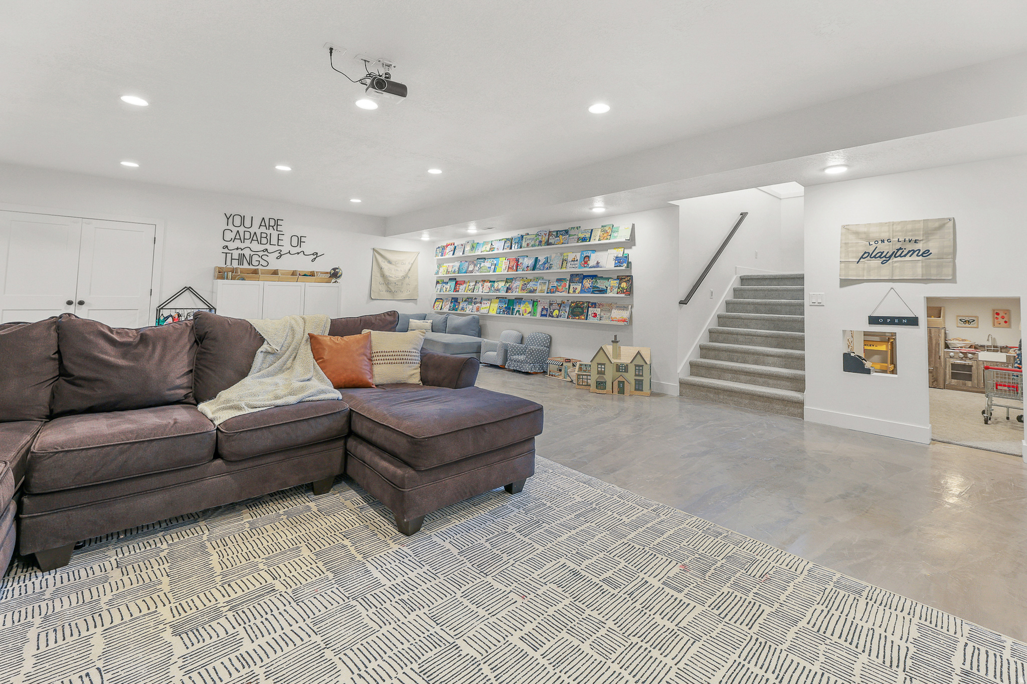 LAYTON PARKE ESTATES - Residential