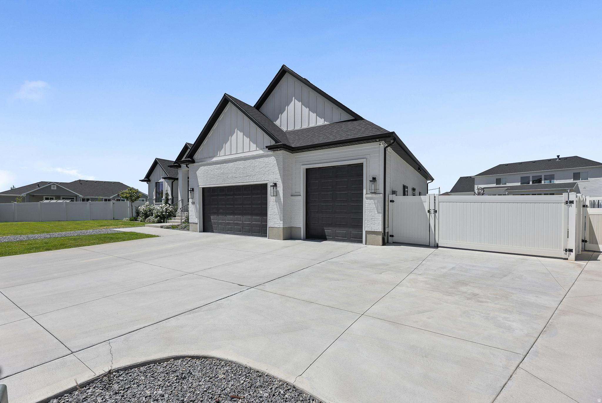 LAYTON PARKE ESTATES - Residential