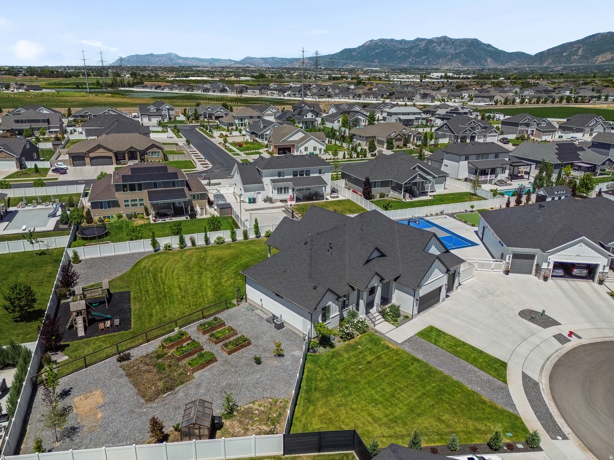 LAYTON PARKE ESTATES - Residential