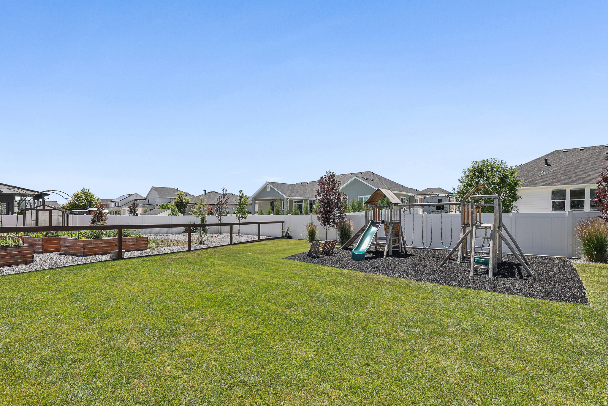 LAYTON PARKE ESTATES - Residential