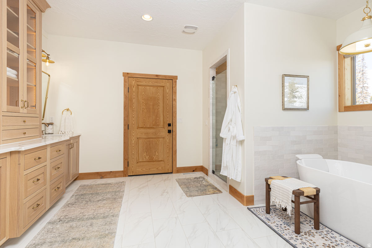 WOODBRIDGE - Residential
