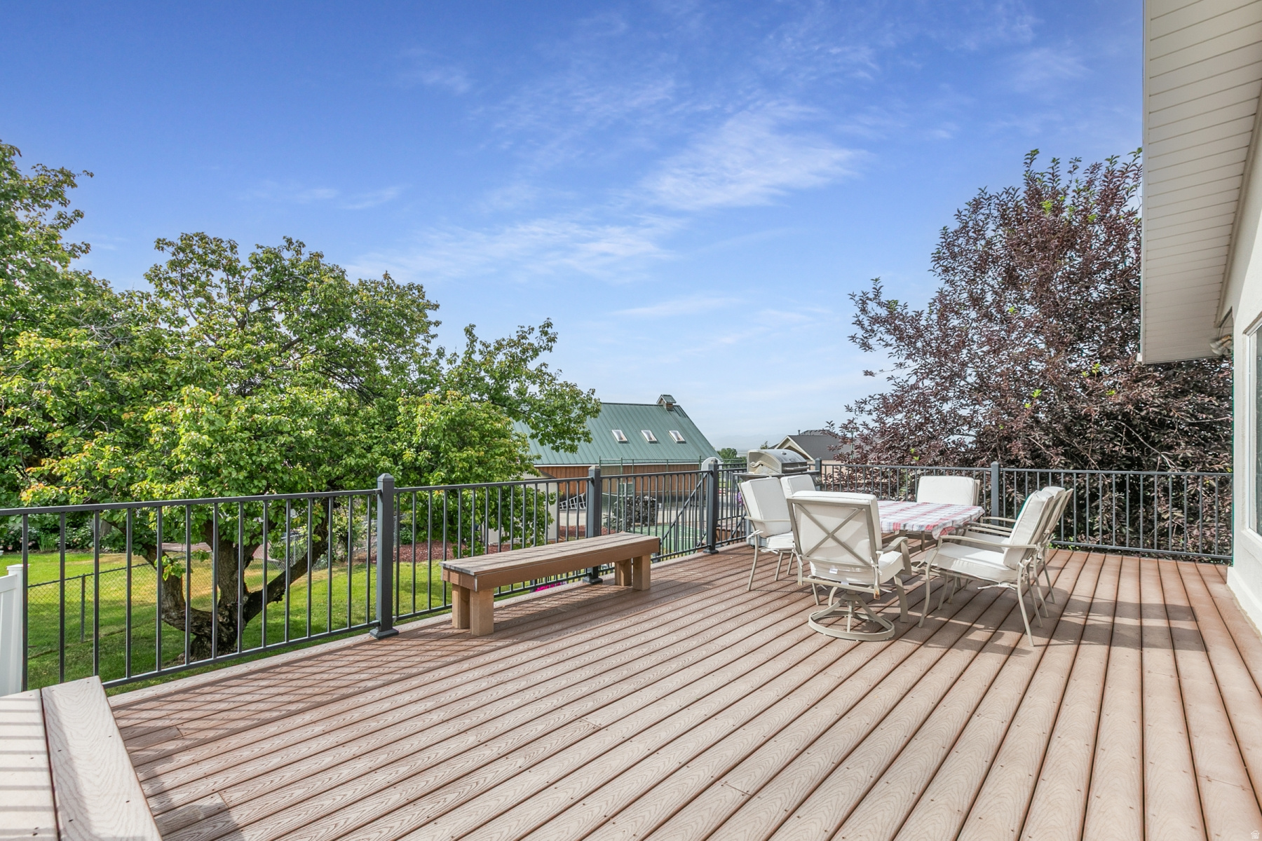 GRAND OAKS - Residential
