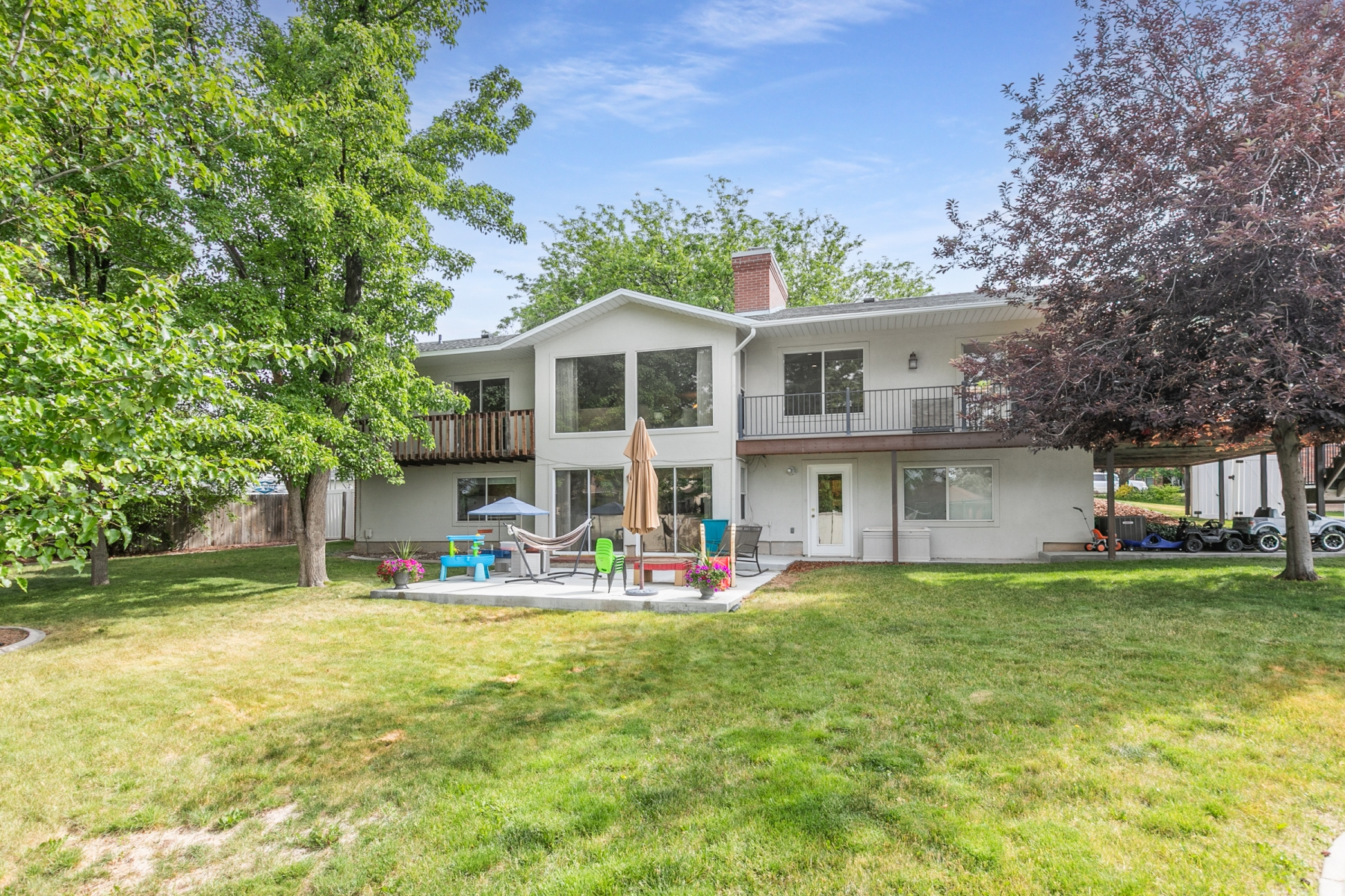 GRAND OAKS - Residential