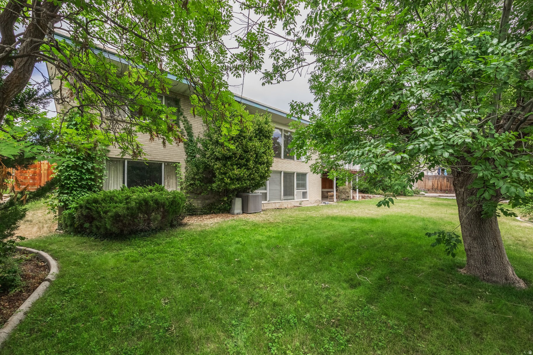 NORTHCREST - Residential