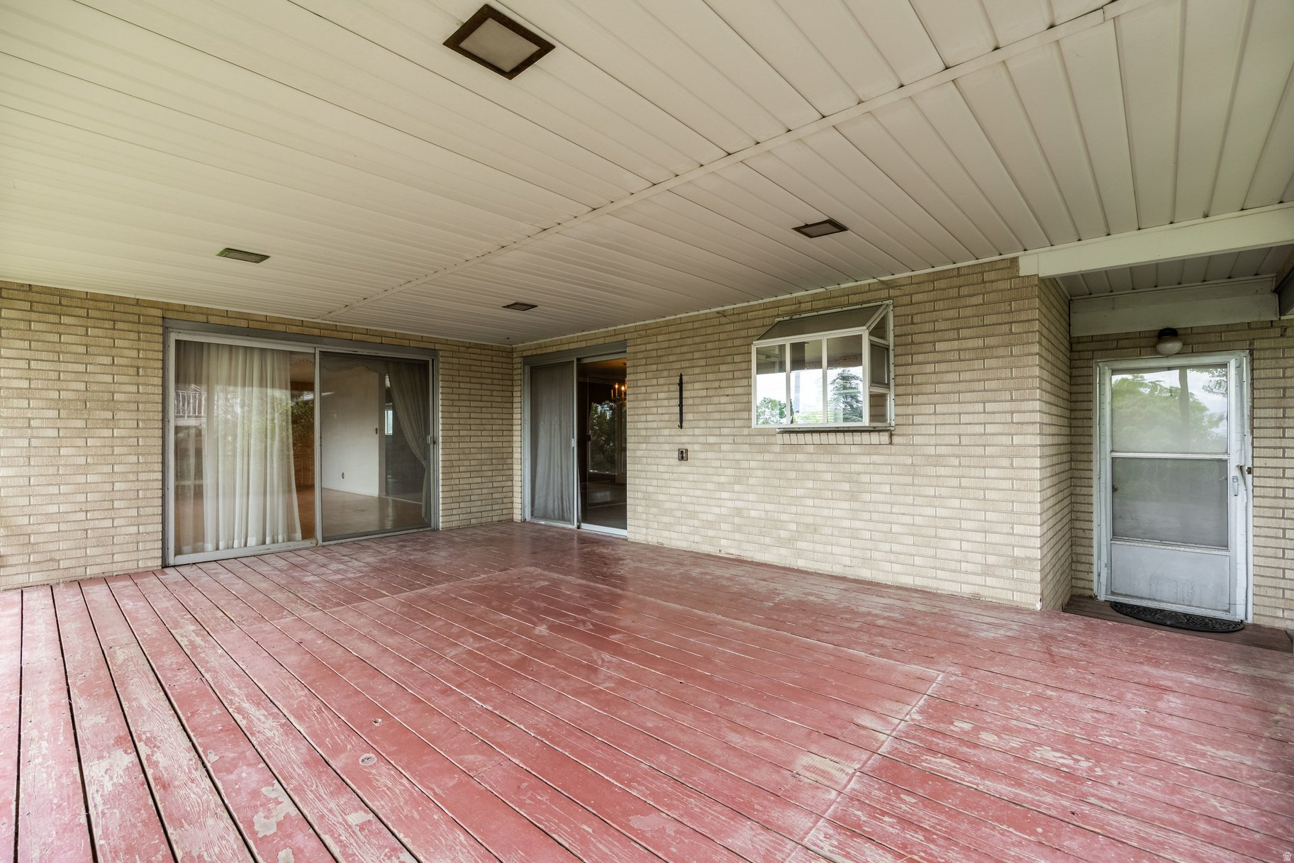 NORTHCREST - Residential