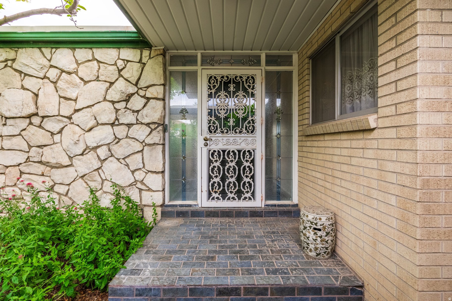 NORTHCREST - Residential