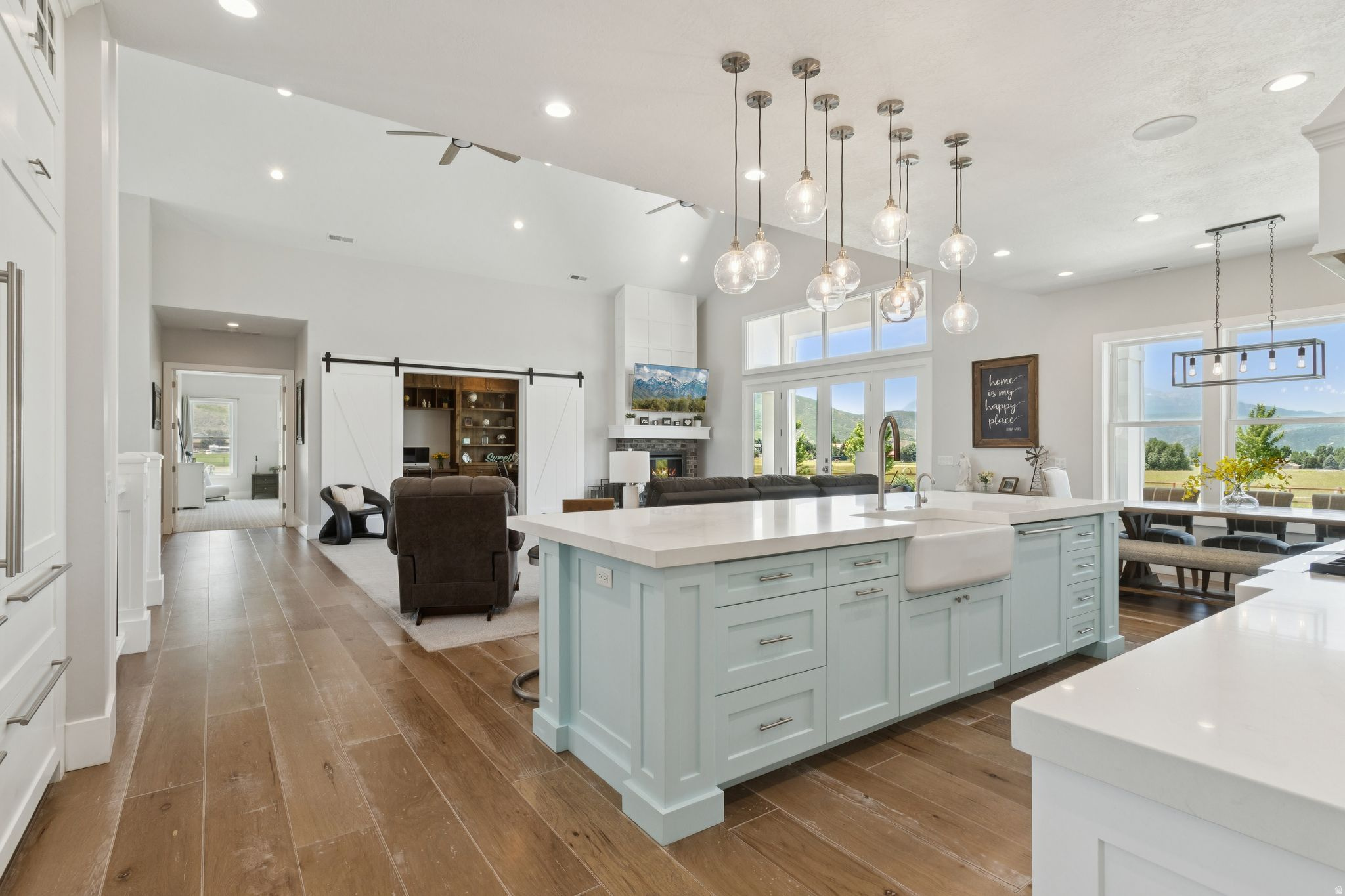 THREE FARMS ESTATES - Residential