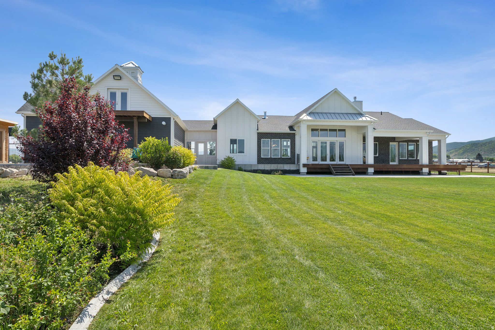 THREE FARMS ESTATES - Residential