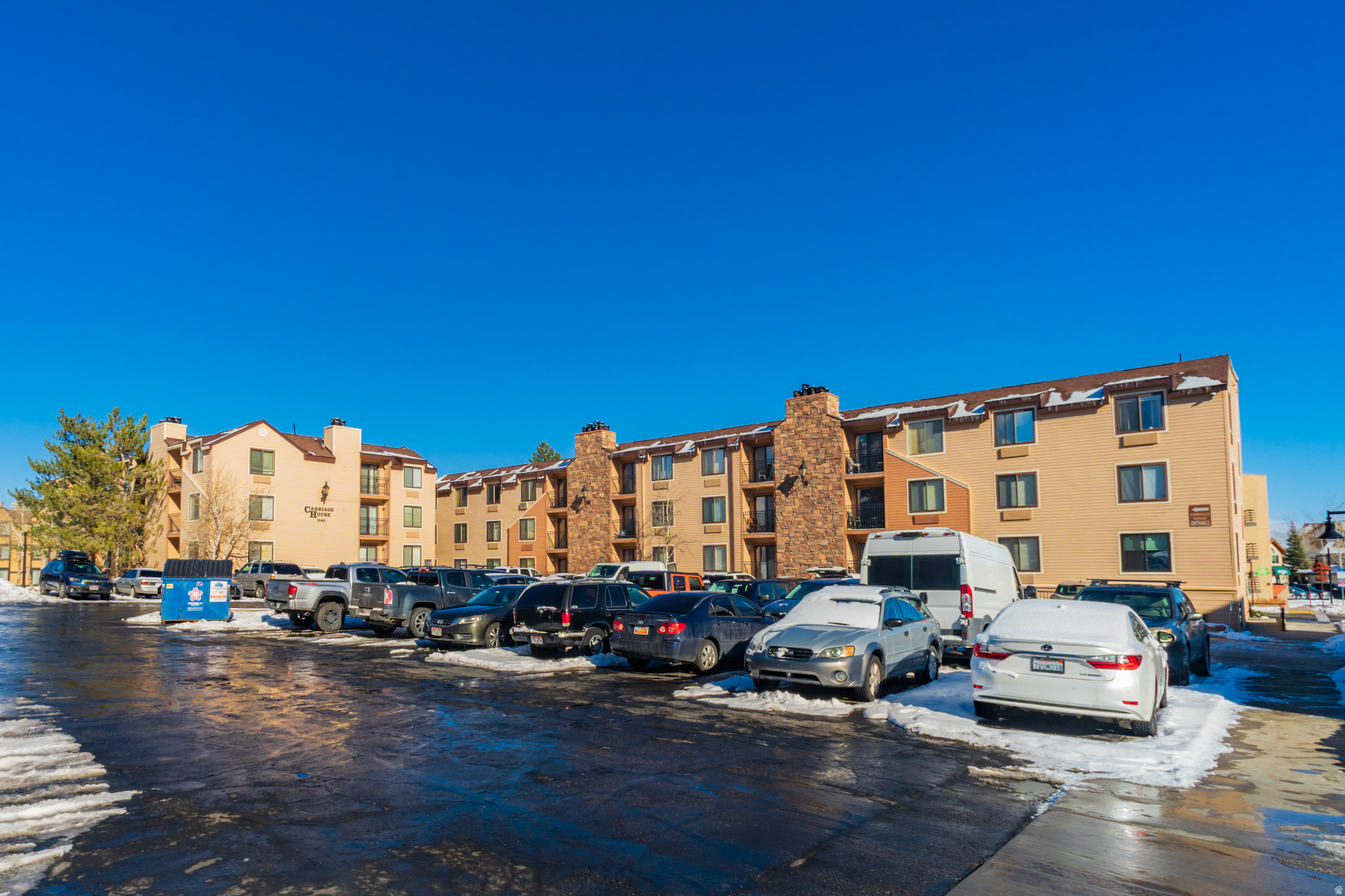 Top Floor Carriage House studio with views. This unit has a newly remodeled kitchen, a Murphy Bed to maximize space, and a built-in air conditioning unit. Amenities include a heated outdoor pool, a hot tub, laundry facilities, an extra storage locker, and off-street parking. It is on Park City's free bus route and has convenient access to shopping, dining, and entertainment. Walk across the street to the Rail Trail for hiking, biking, cross-country skiing, and snowshoeing. Only a five-minute drive to Park City Mountain Resort. $1350 per month until December. Utilities are $50 per month, including internet.  $1450 per month for a 12-month lease. Shorter Leases Considered. First month, last month, and deposit required. No pets. Please contact Josh Charles for questions.