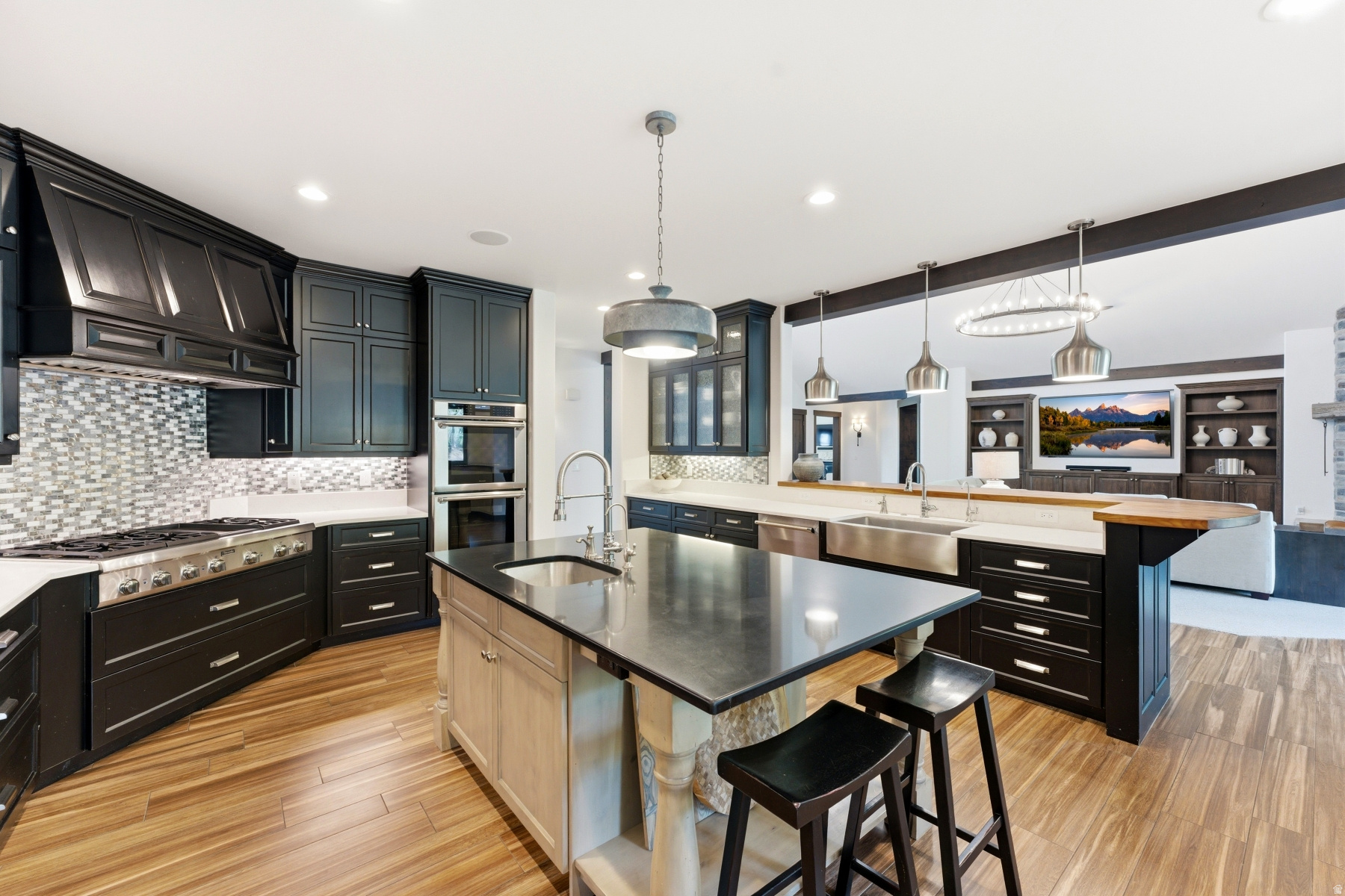 DEER RIDGE ESTATES - Residential
