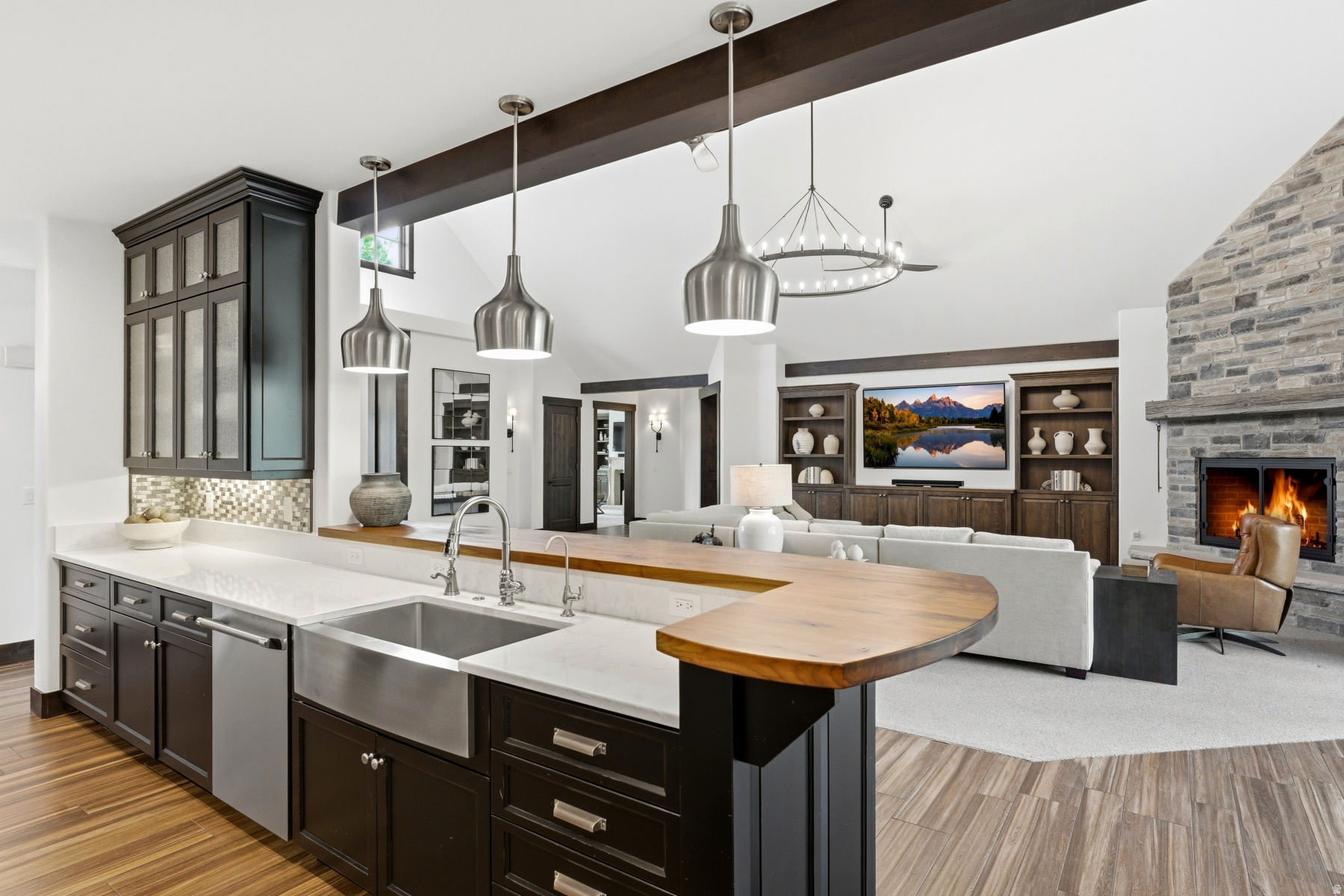 DEER RIDGE ESTATES - Residential