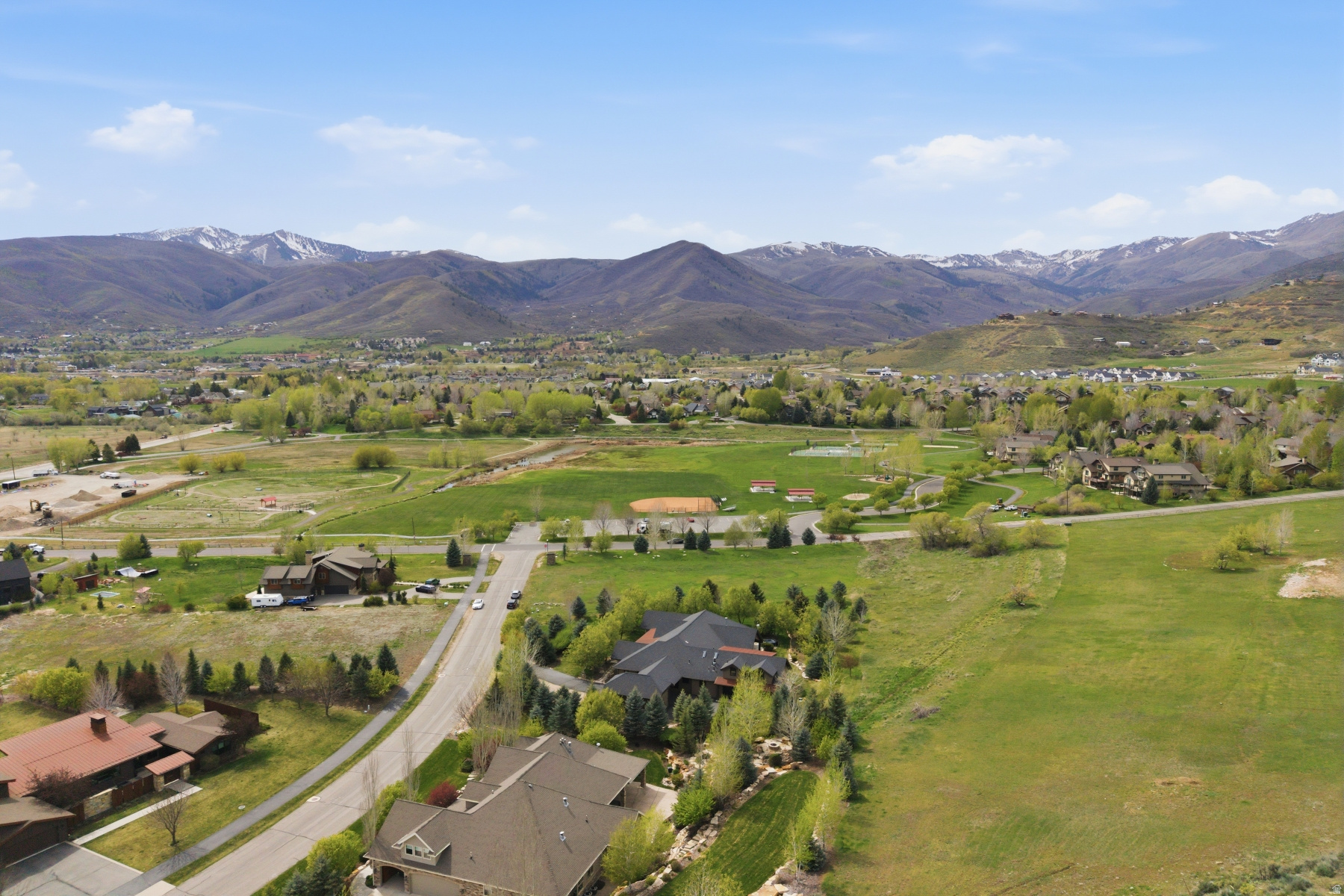 DEER RIDGE ESTATES - Residential