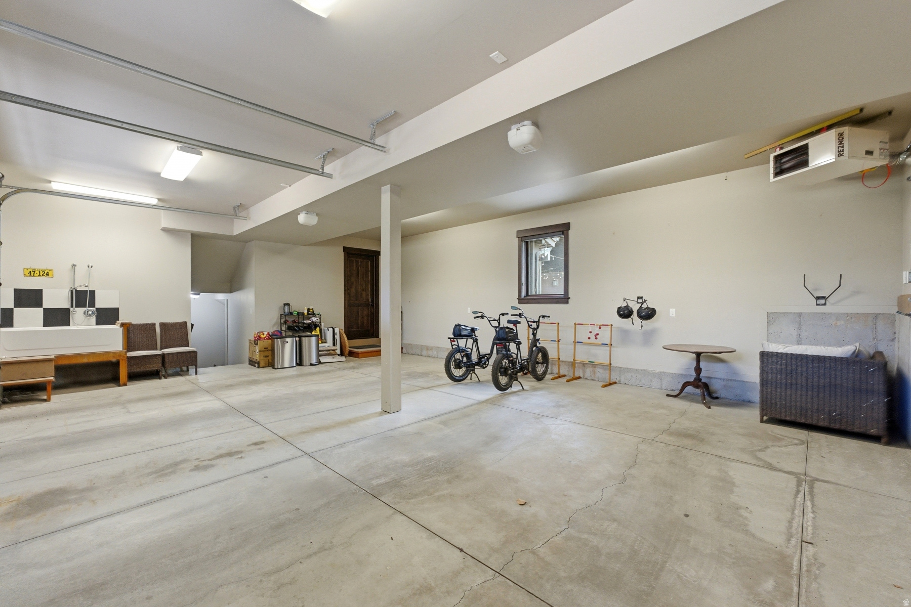 DEER RIDGE ESTATES - Residential