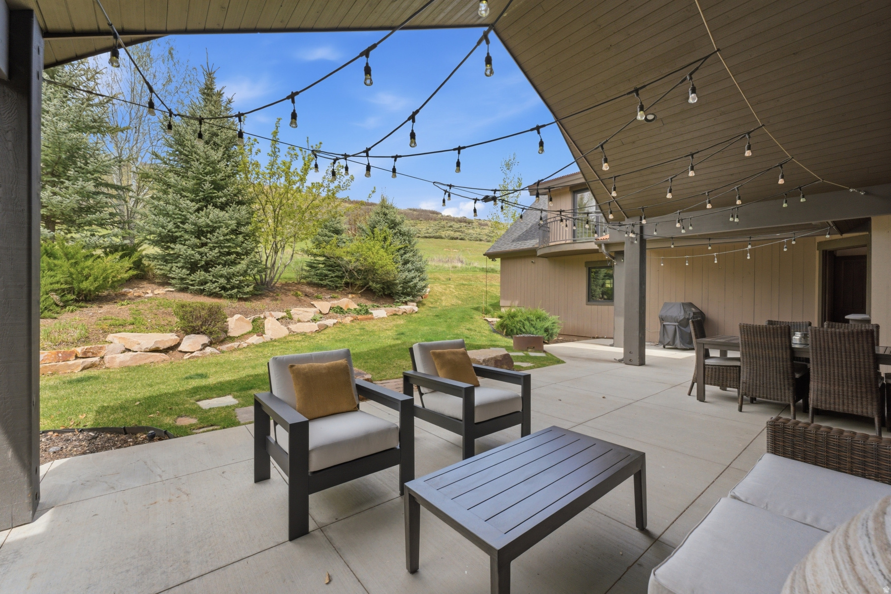 DEER RIDGE ESTATES - Residential
