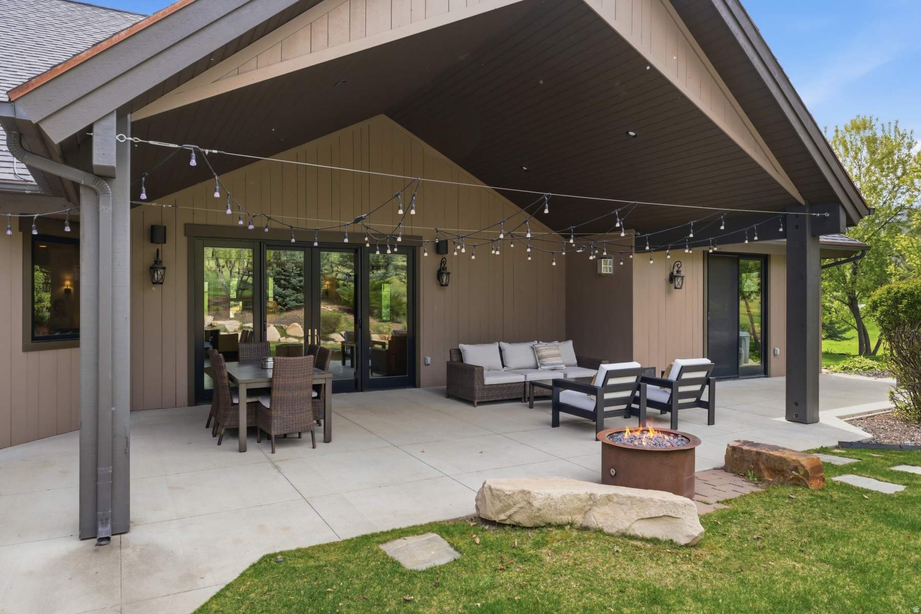 DEER RIDGE ESTATES - Residential