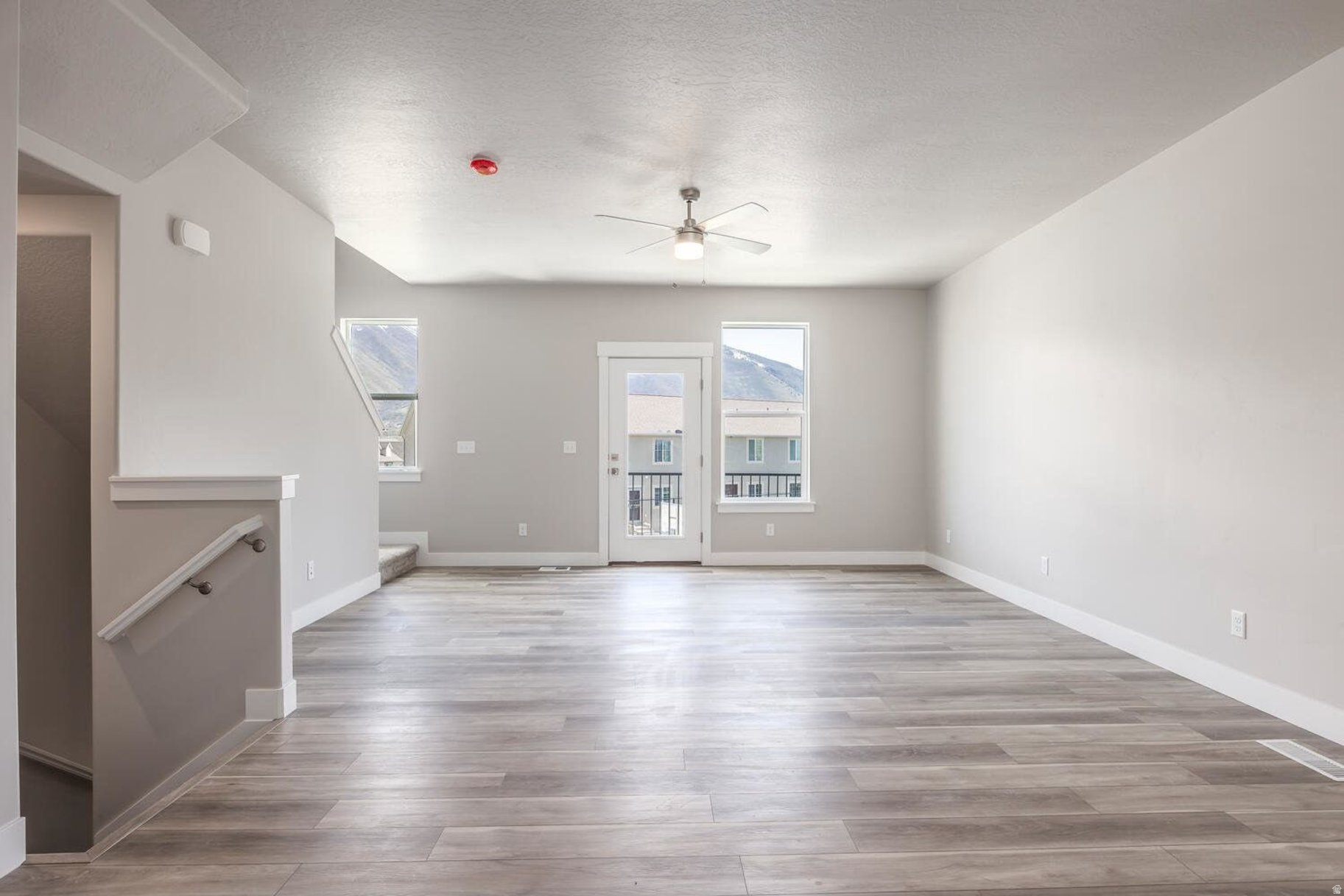 RIDGE - Residential