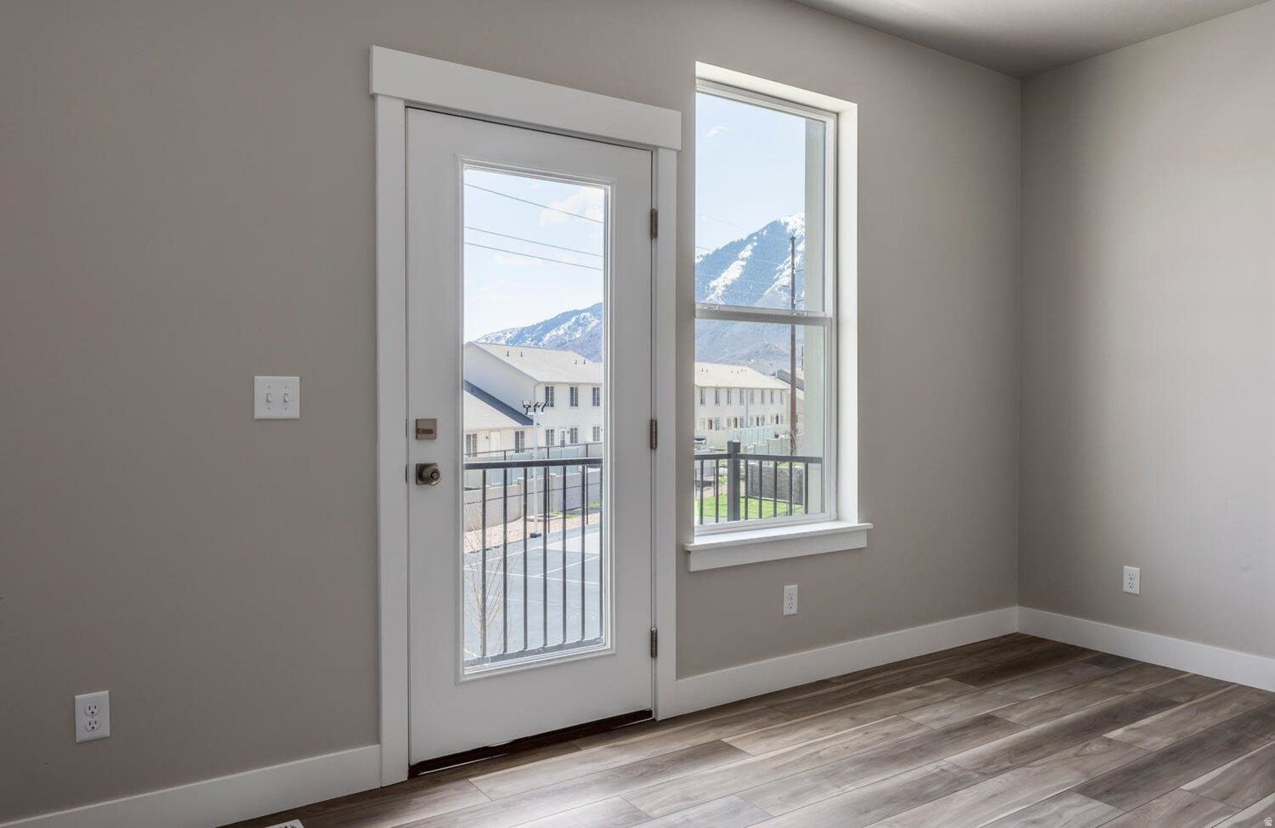 RIDGE - Residential